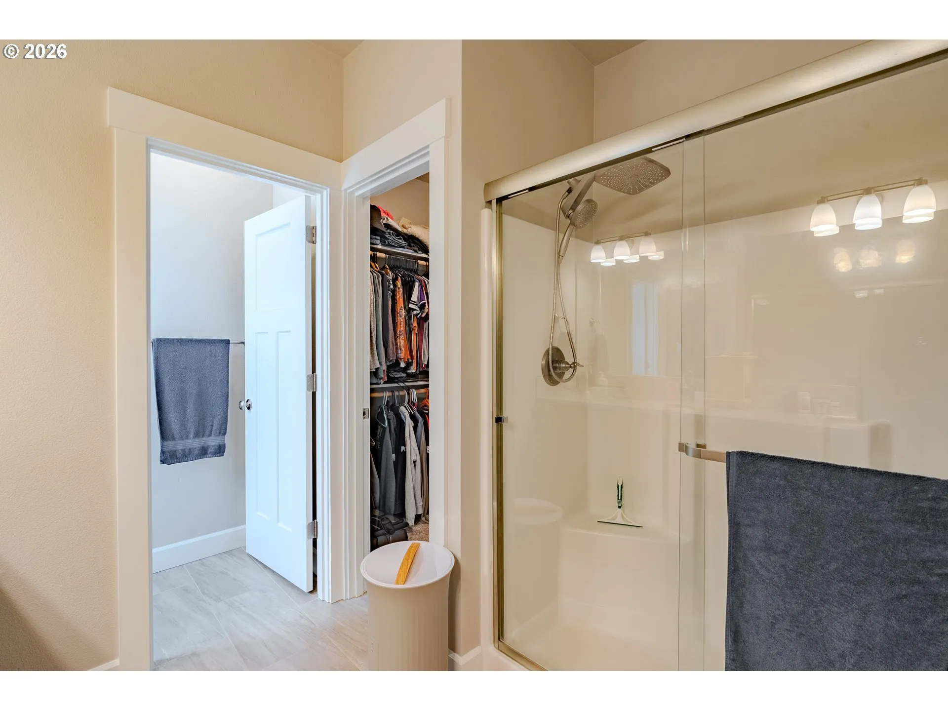 Bathroom, Attached