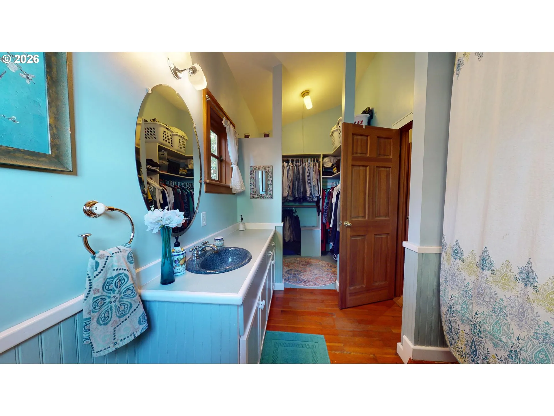 Primary Bedroom-Attached Bathroom