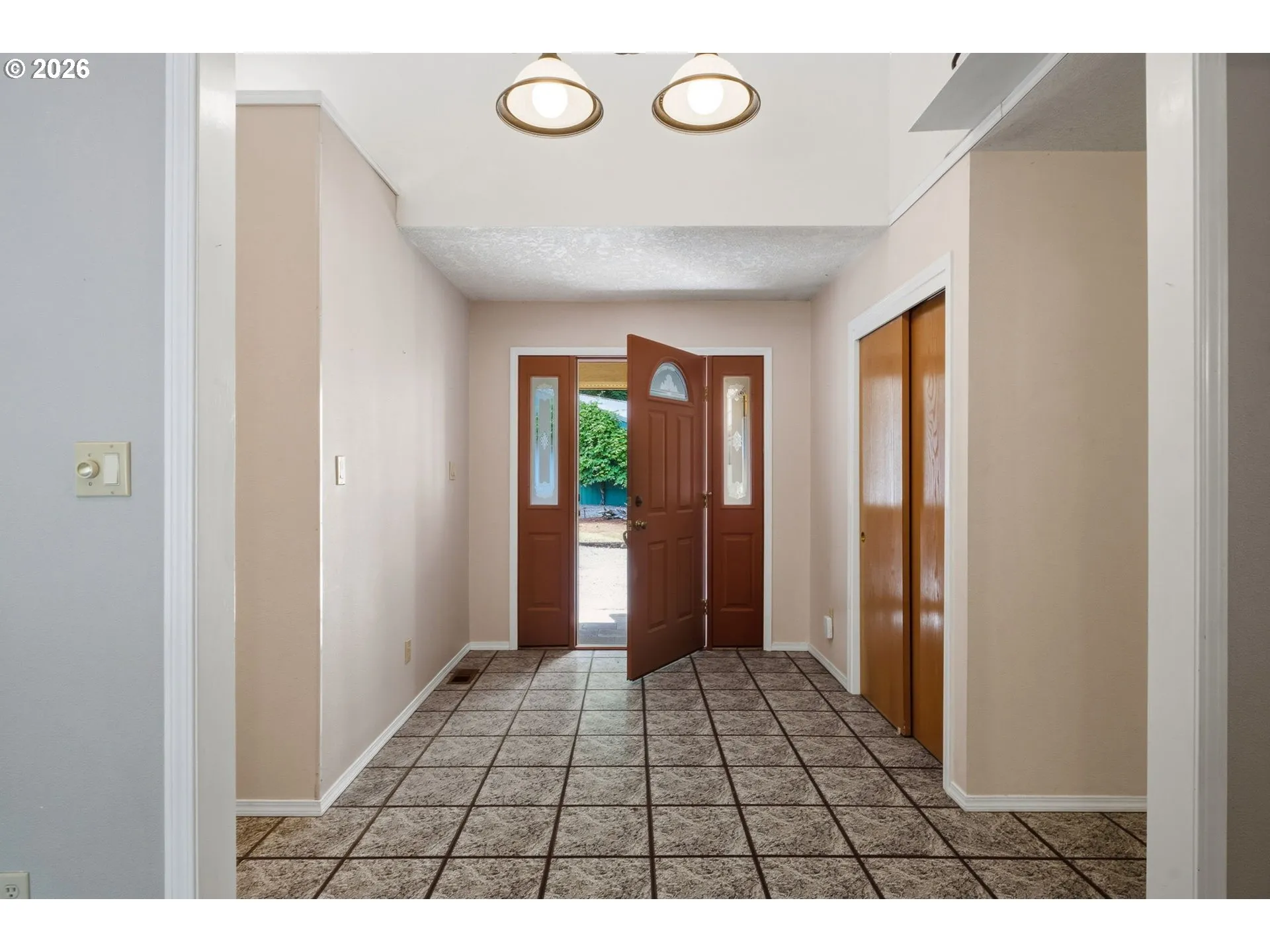 Entrance/Foyer