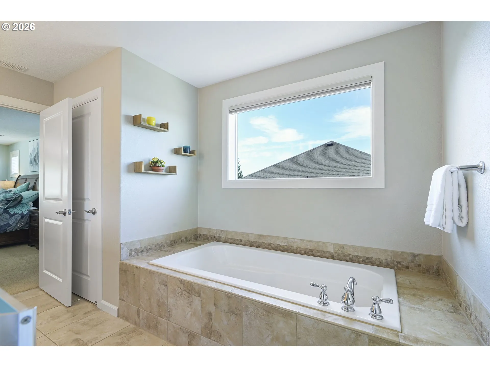Owner's Suite Bathroom-Garden Tub