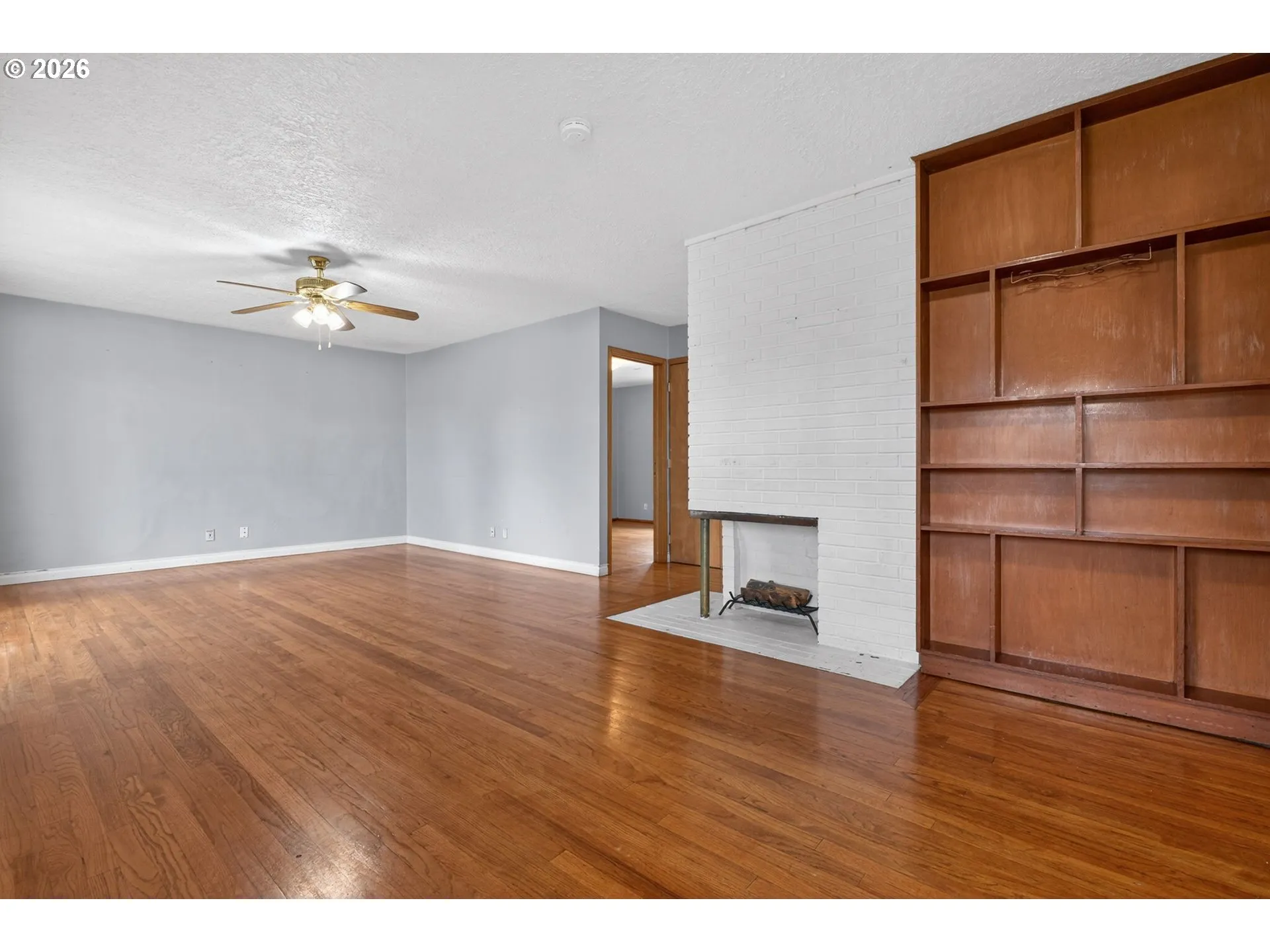 Living Room/Dining Room