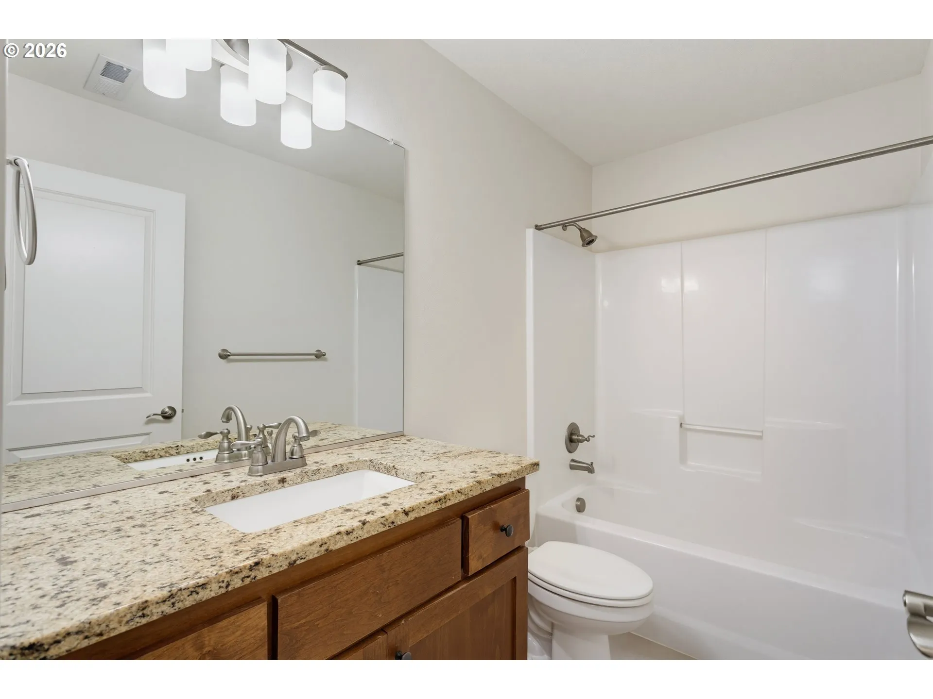 Bathroom-Upper
