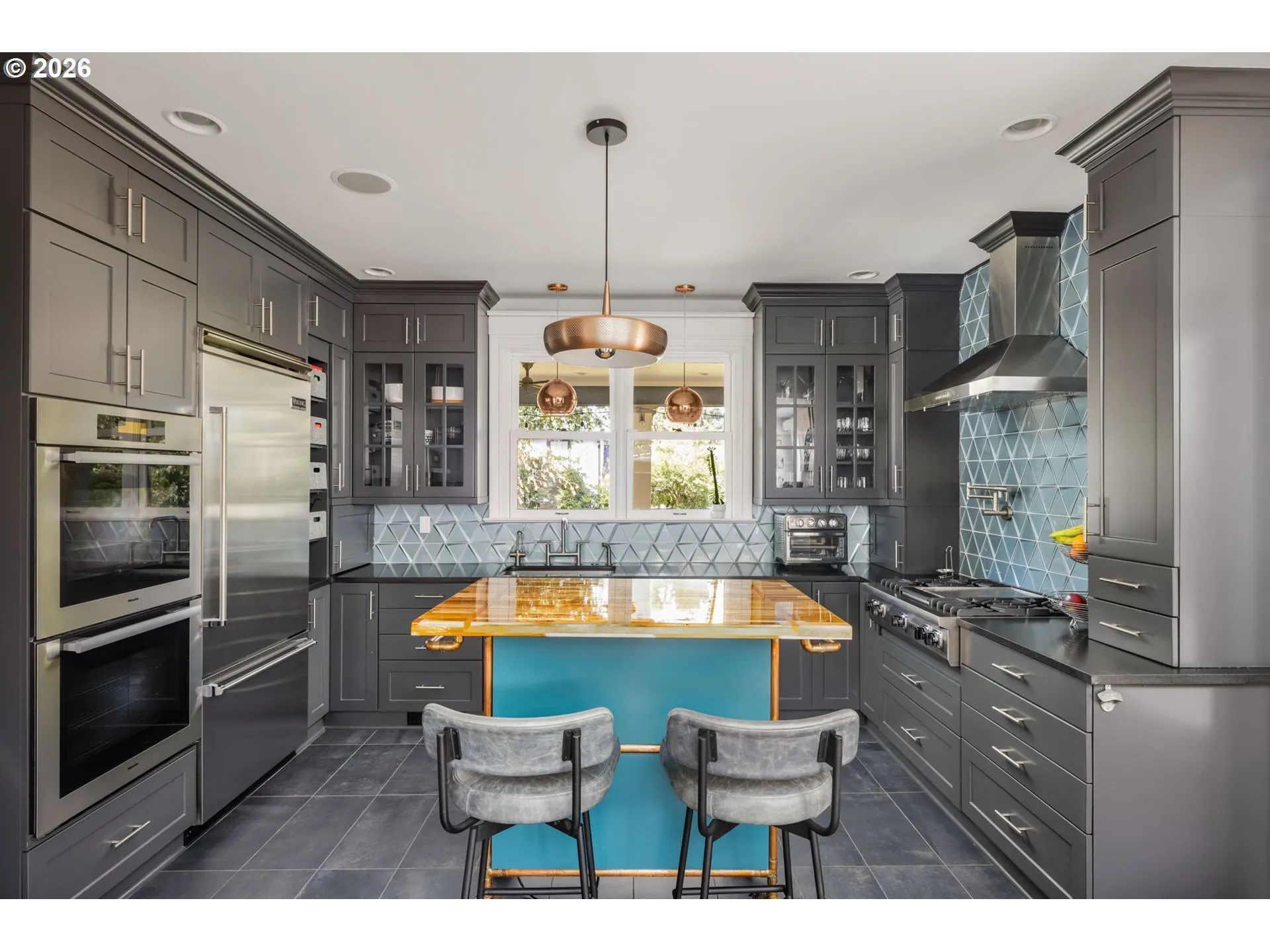 Kitchen-Island