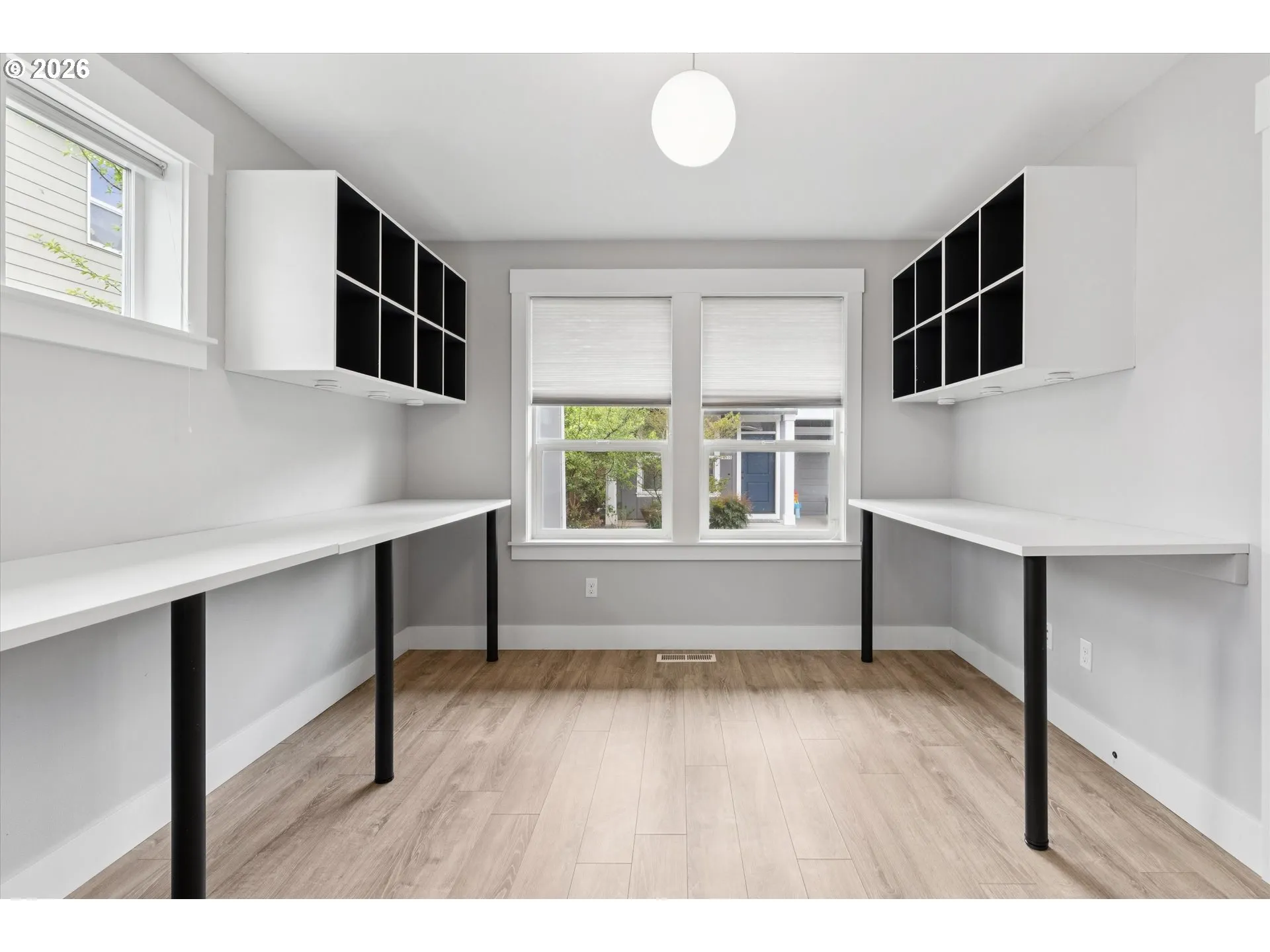 Den/Office-Main