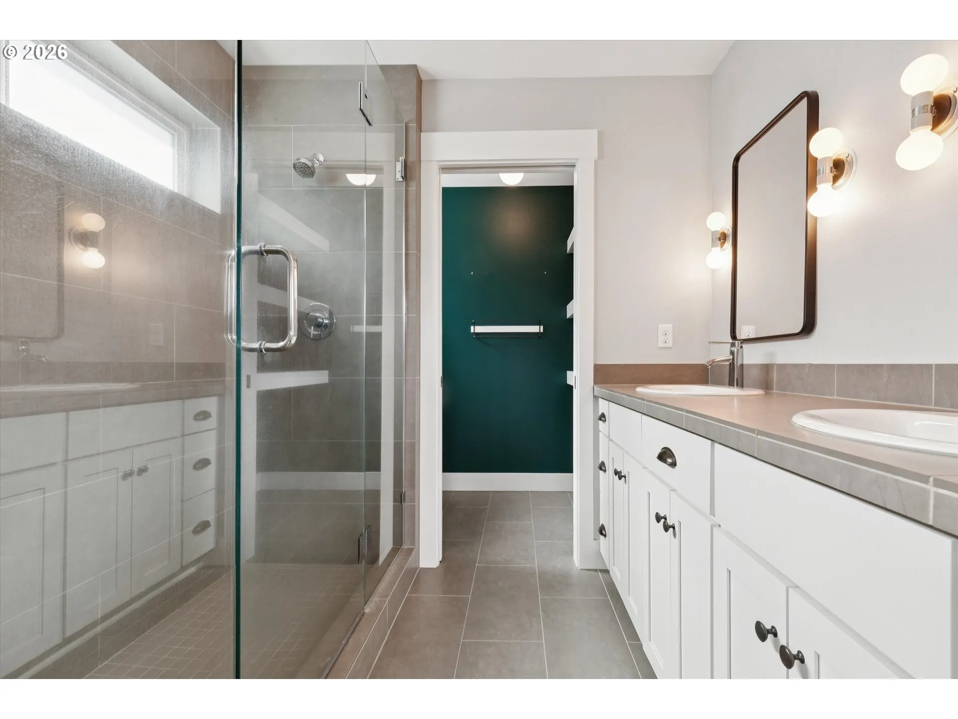 Bathroom, Attached-Double Sinks