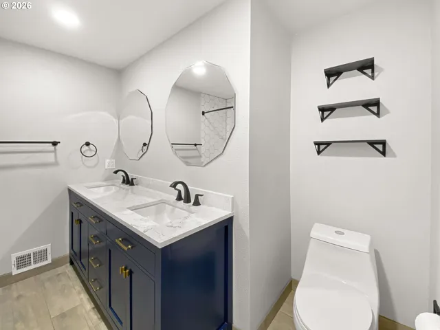 Bathroom-Main