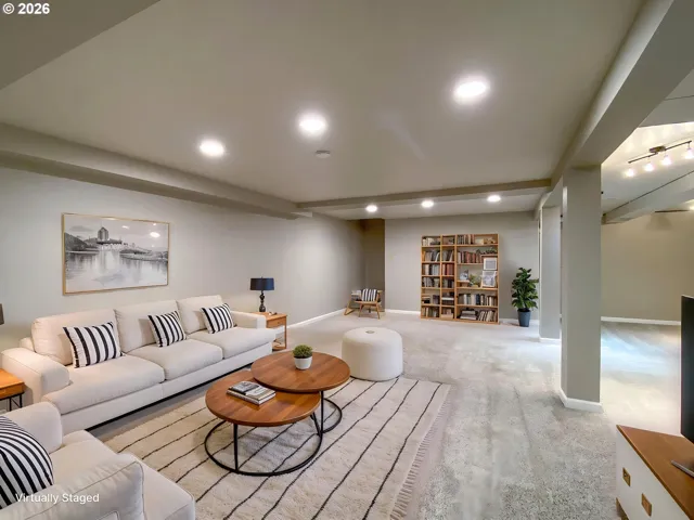 Family Room-Lower