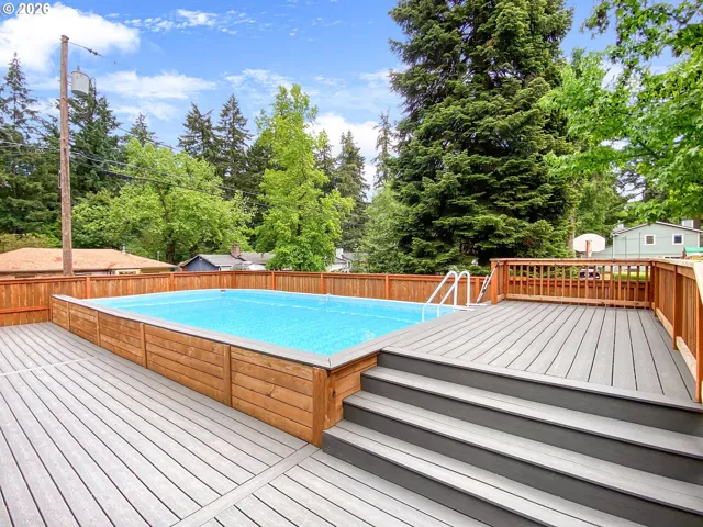 Deck-Upper