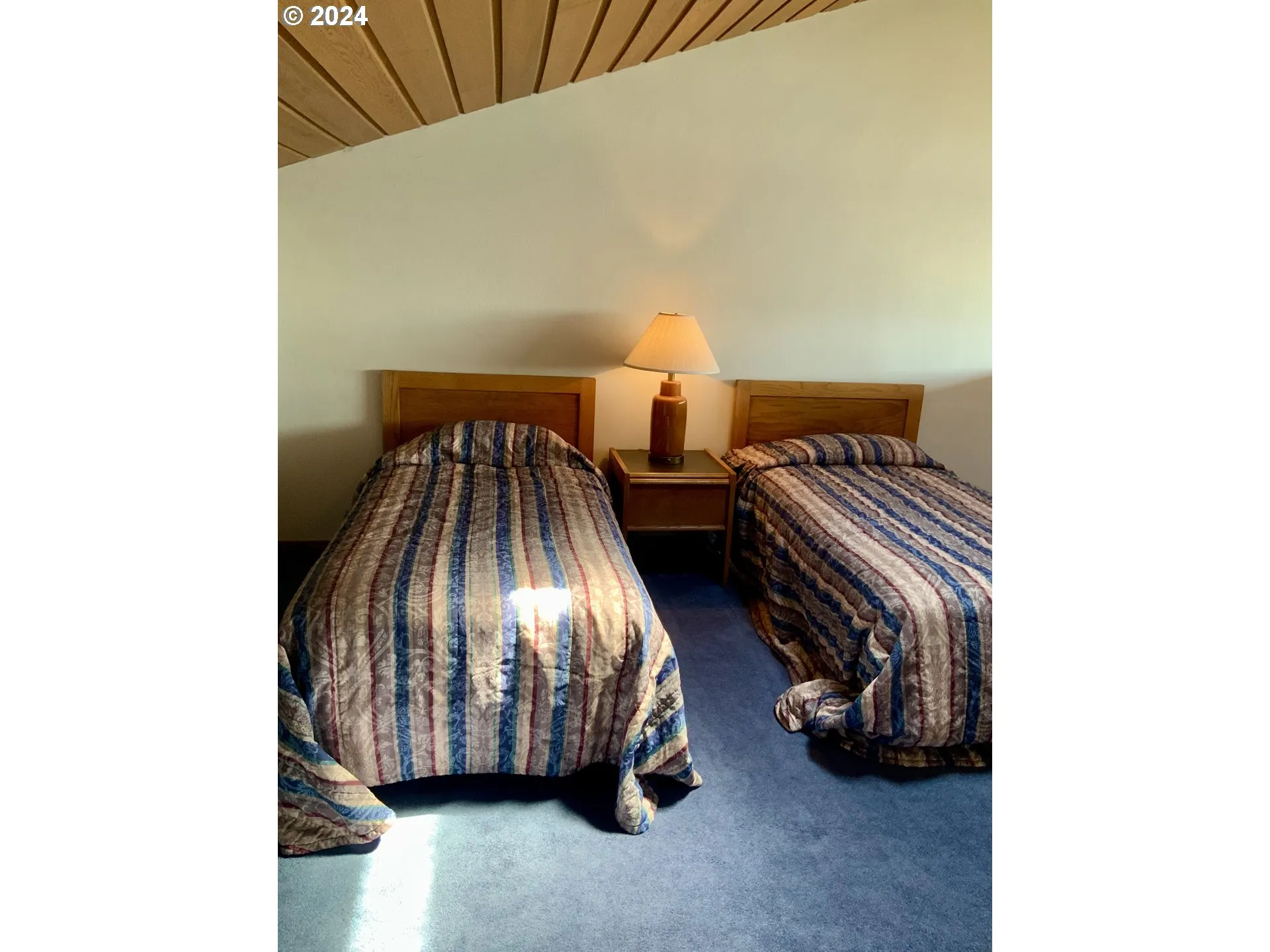 Bedroom-Upper