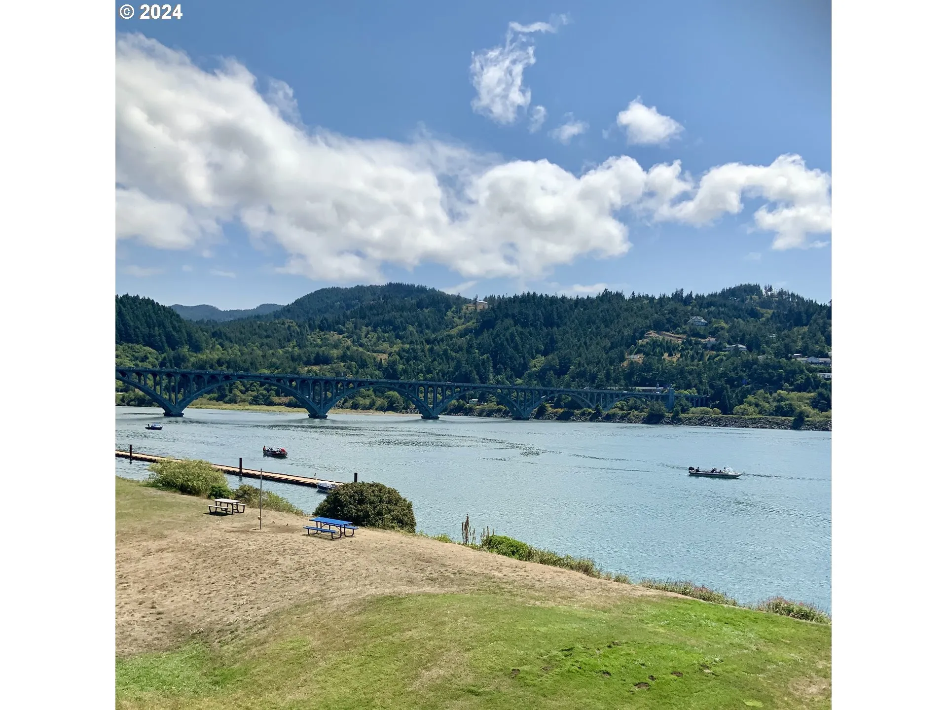 View-Bay