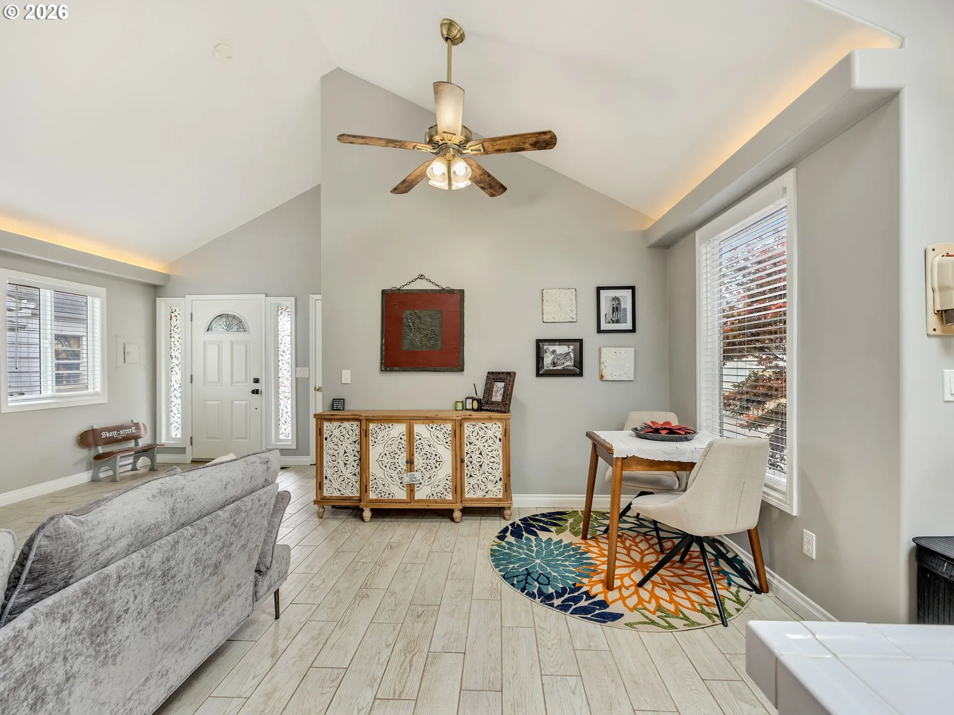 Kitchen/Living Room-Ceiling Fan