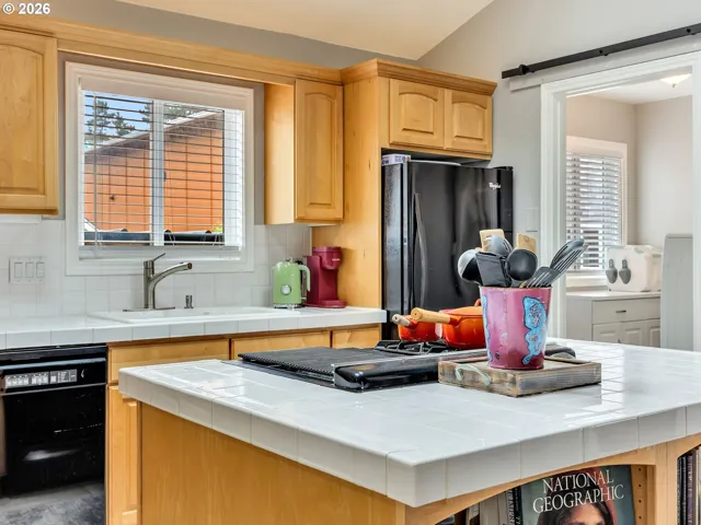Kitchen-Island