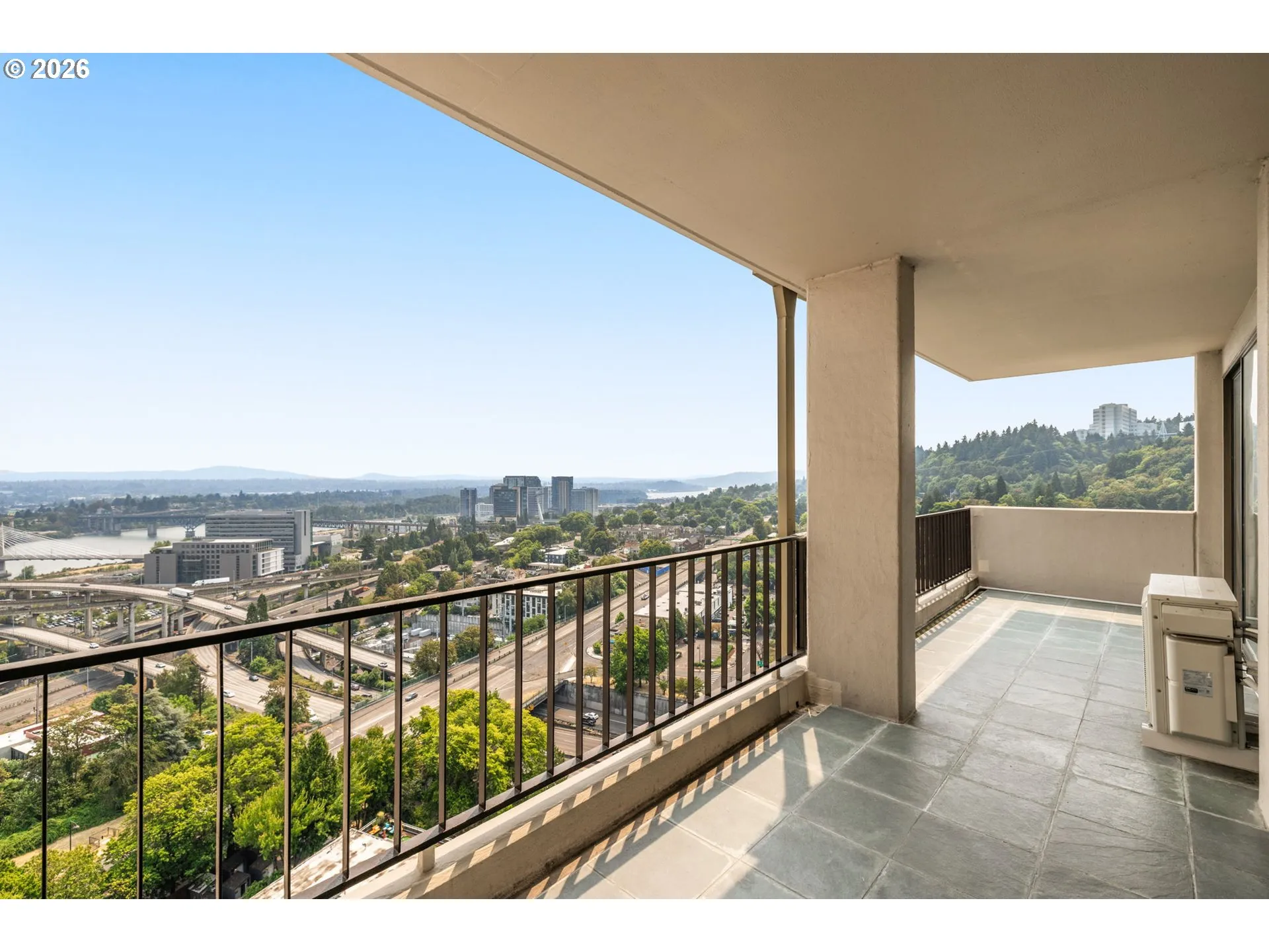 Balcony-SE Facing