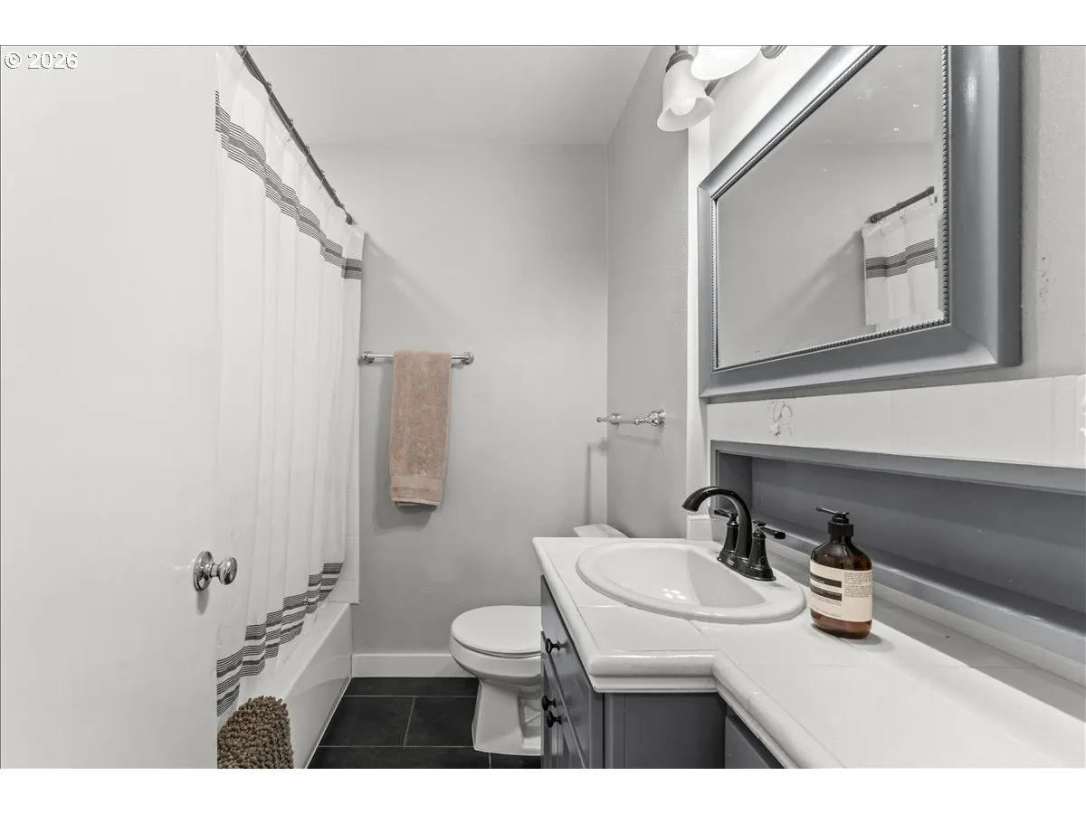 Bathroom-Hall