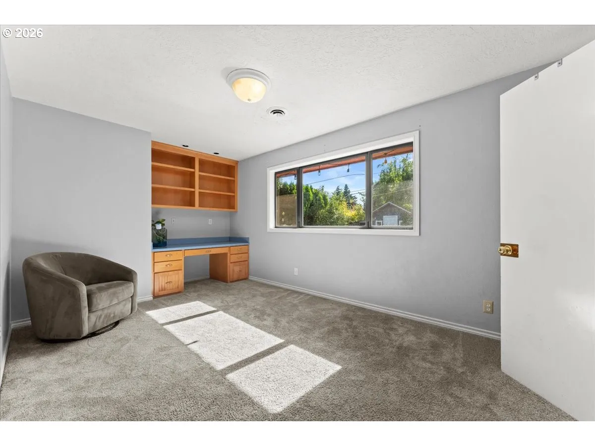 Bedroom-Main