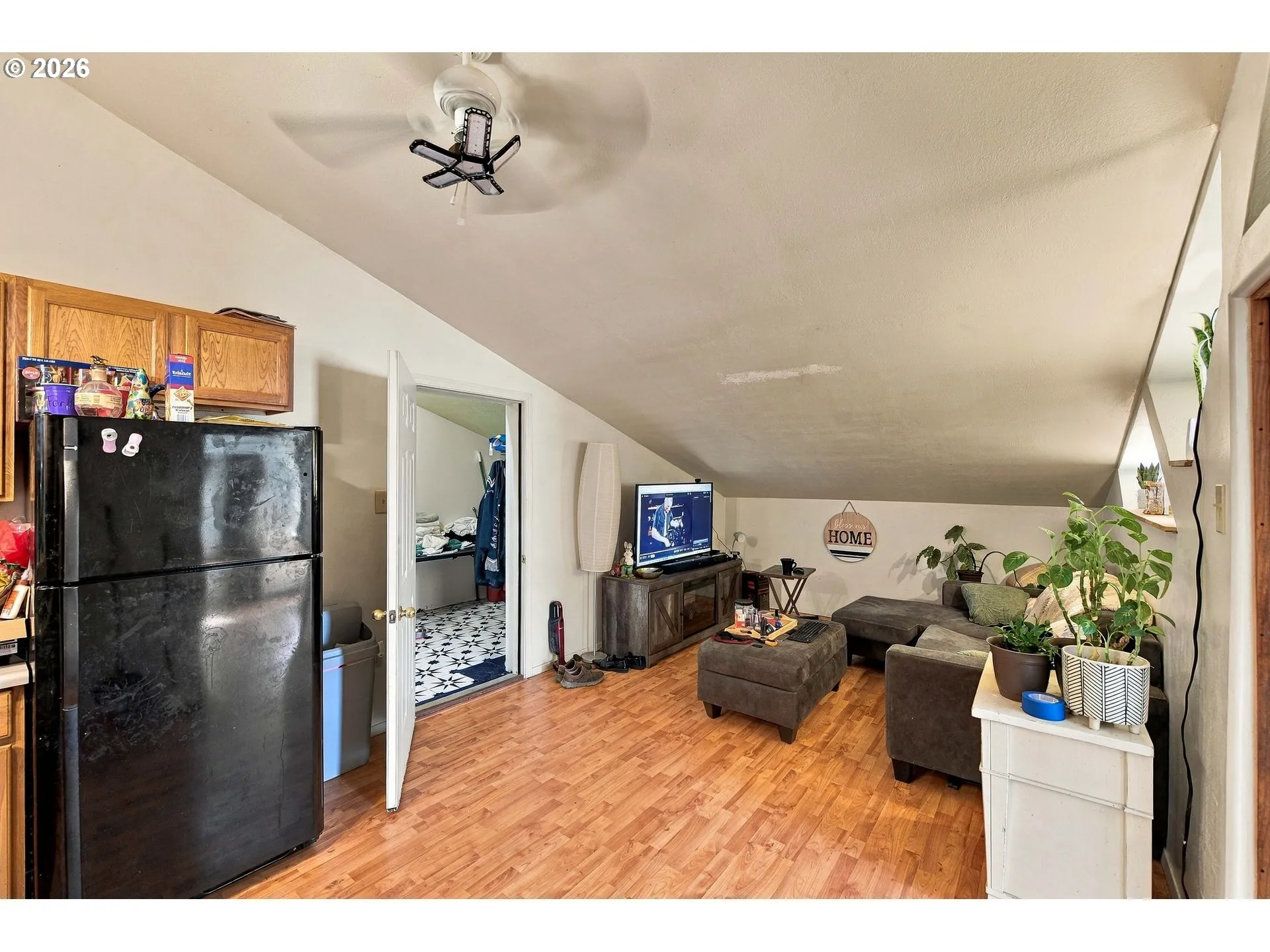 Upstairs Unit