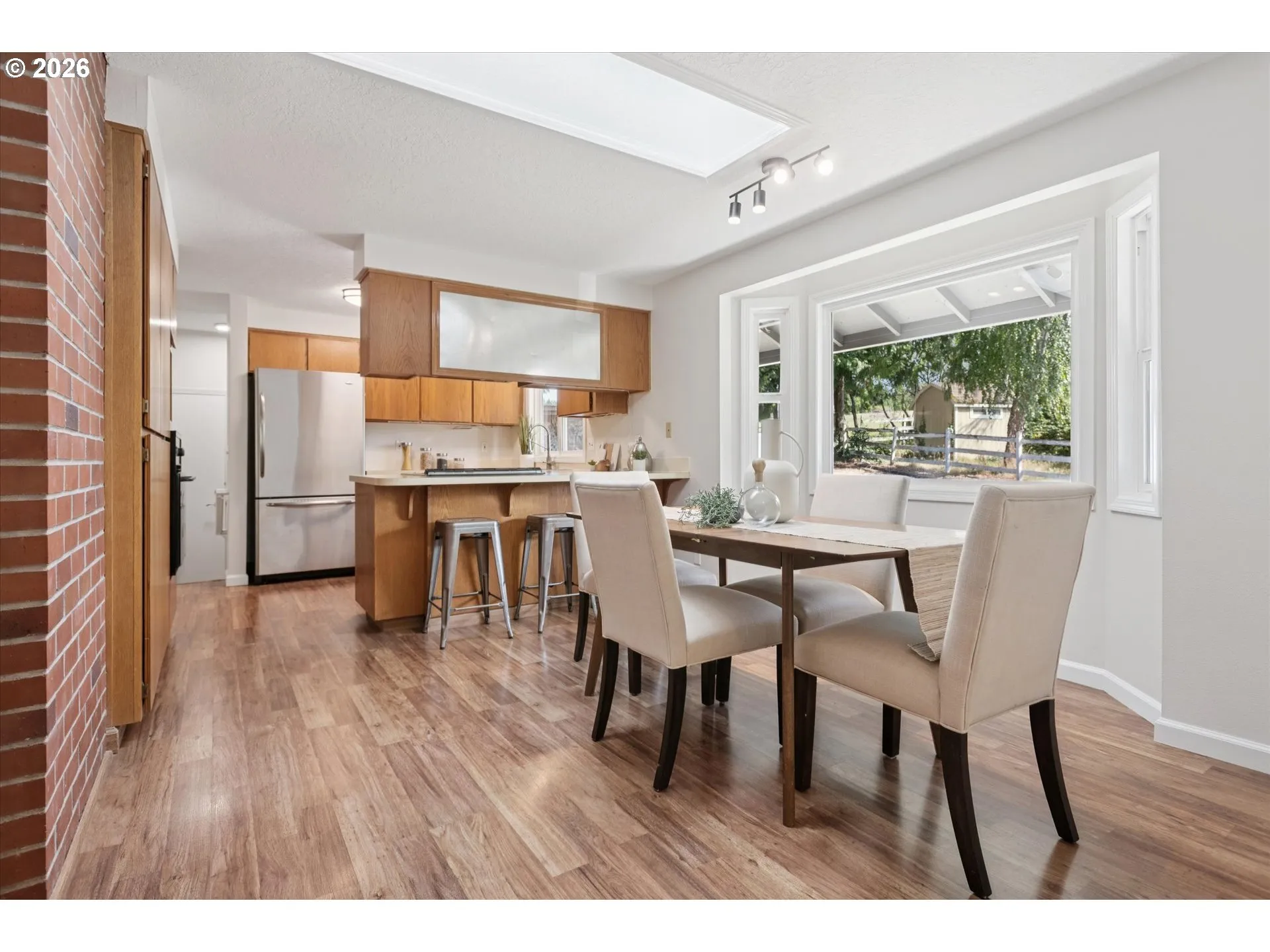 Kitchen-Eating Area