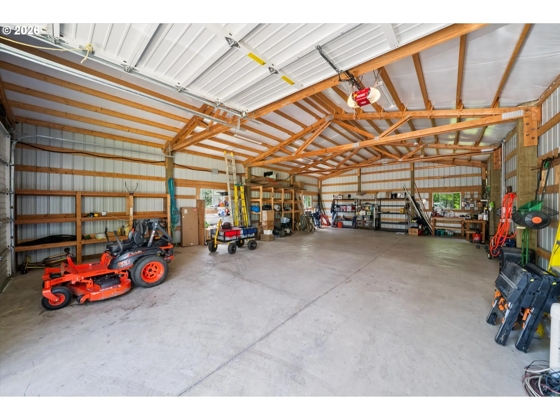 Shop-Finished