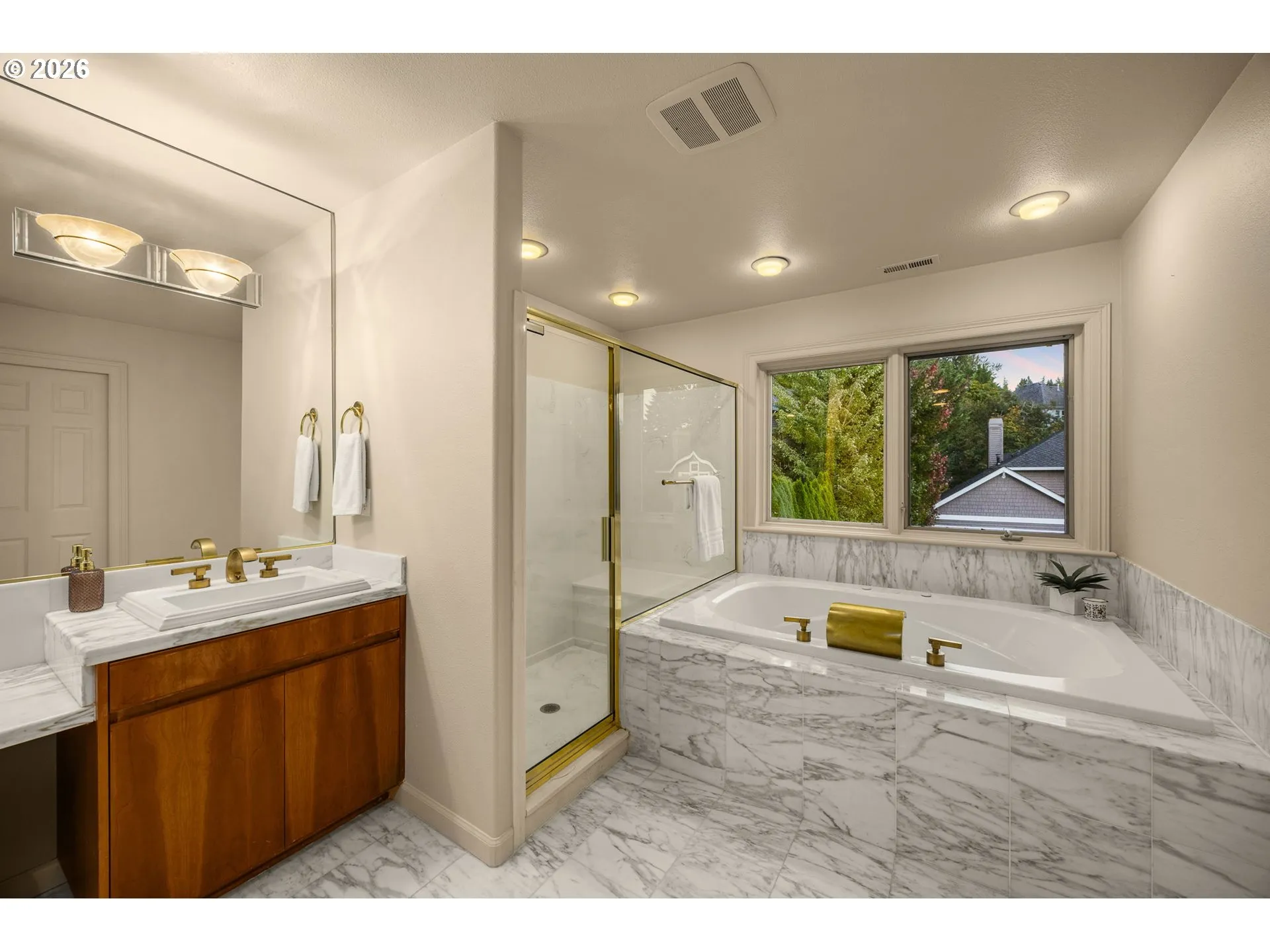 Owner's Suite Bathroom-Walk in Shower