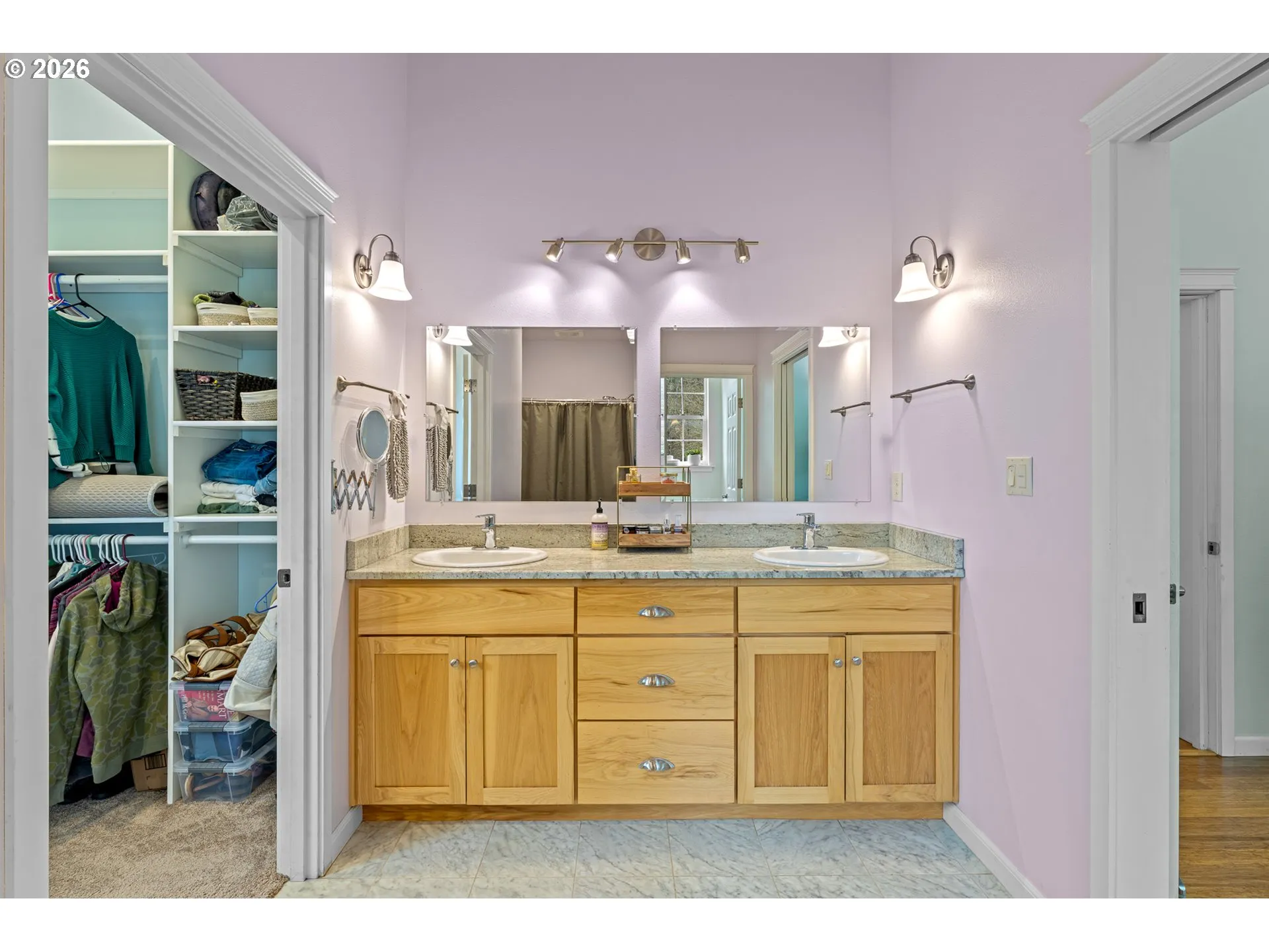 En Suite Bathroom