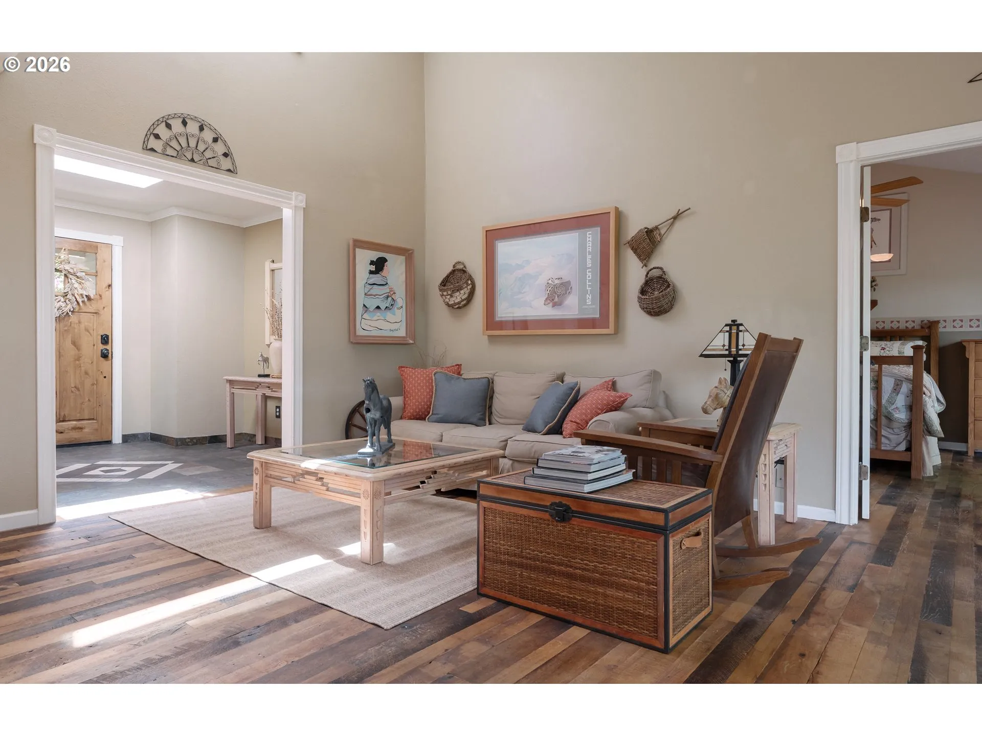 Living Room-Vaulted Ceilings