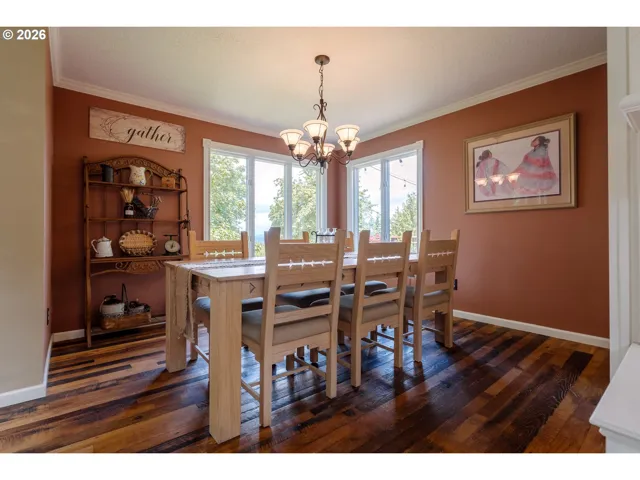 Dining Room-Formal