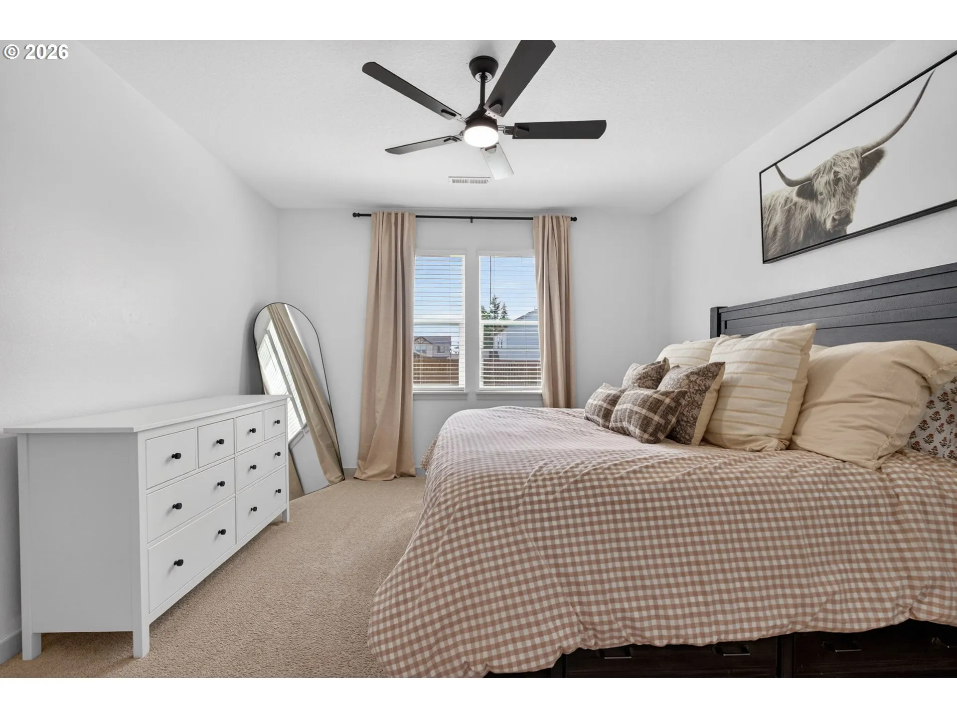 Bedroom, Primary-Ceiling Fan