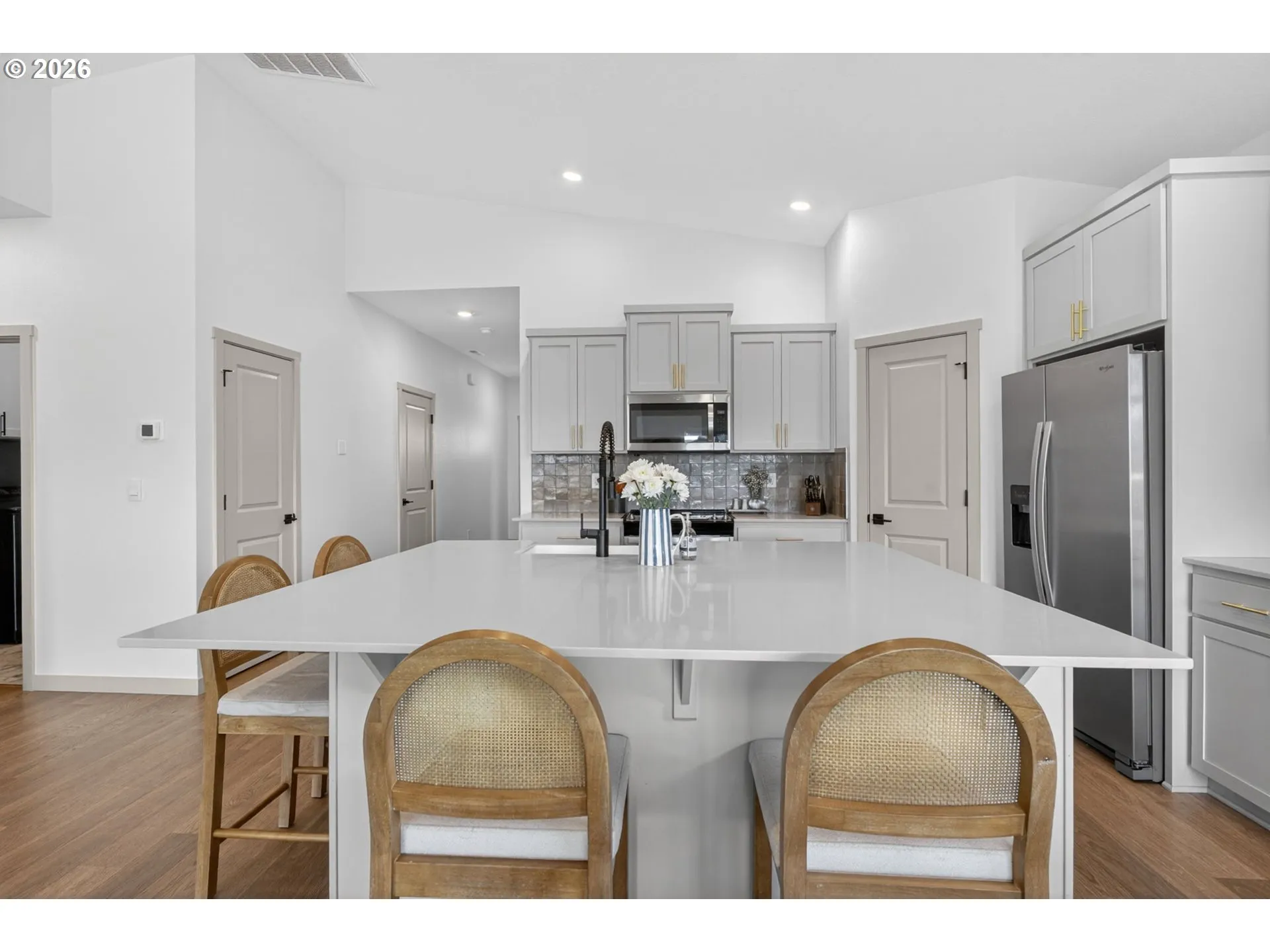 Kitchen-Island