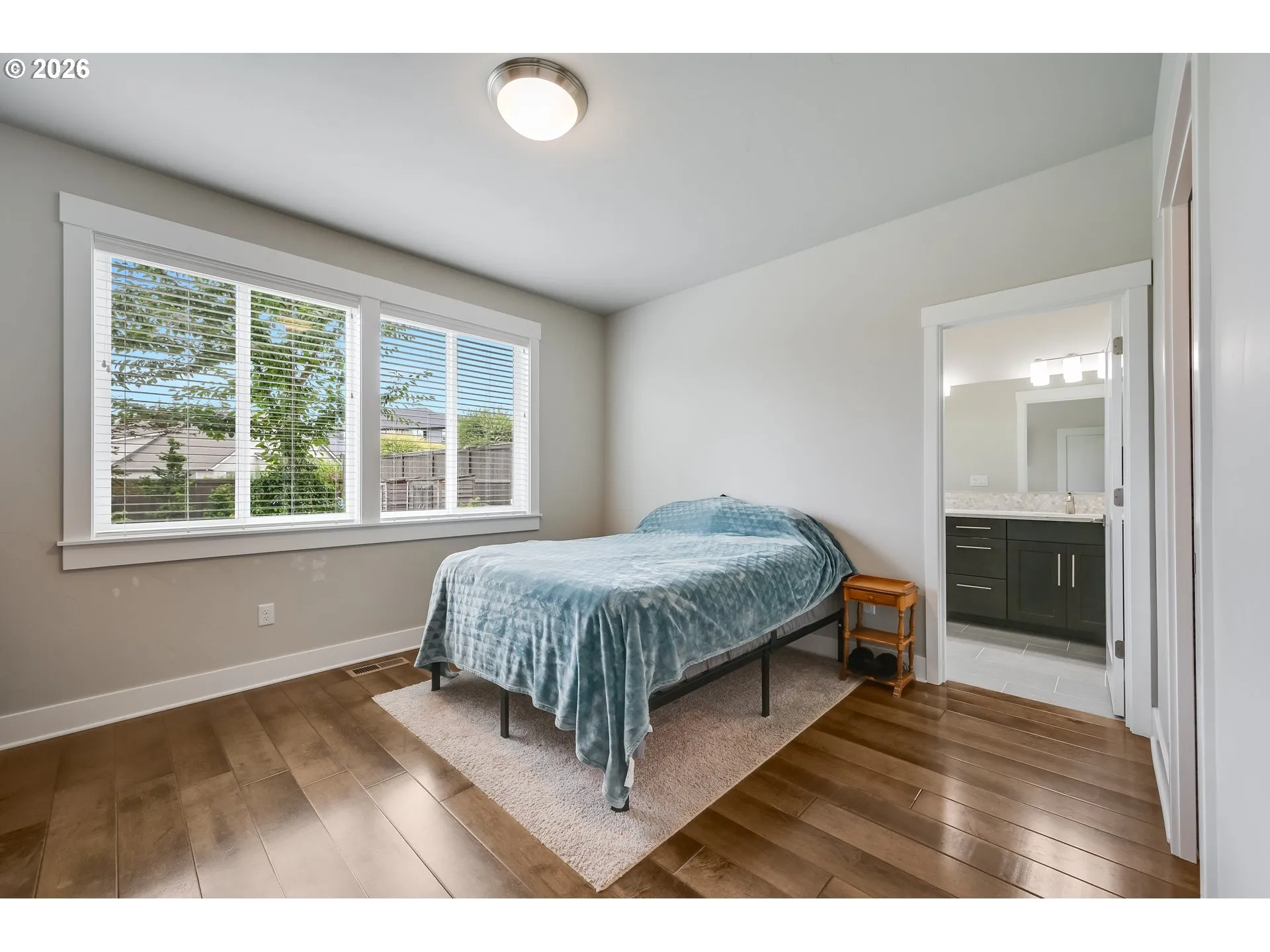 Bedroom, Primary