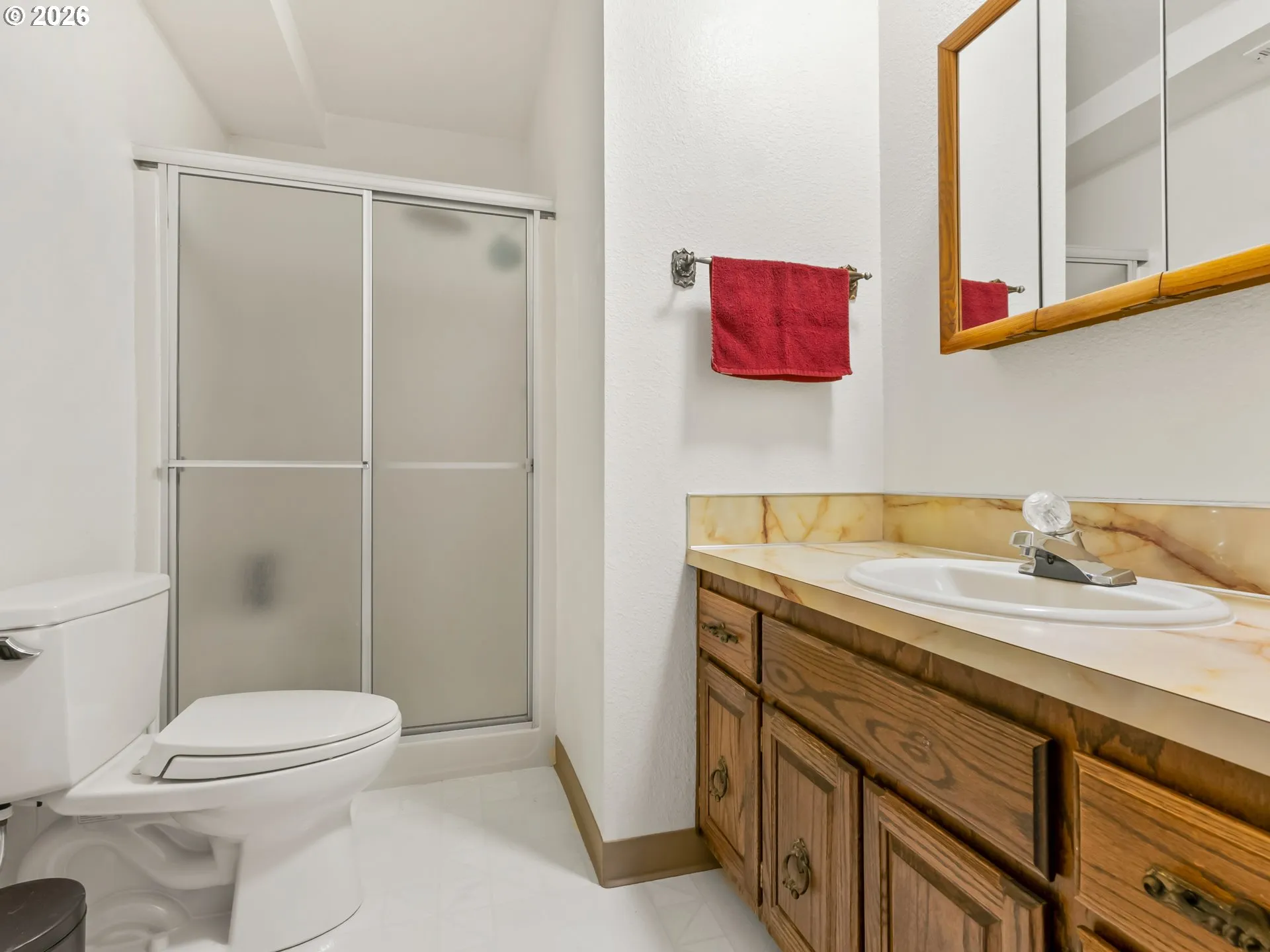Bathroom-Walk in Shower