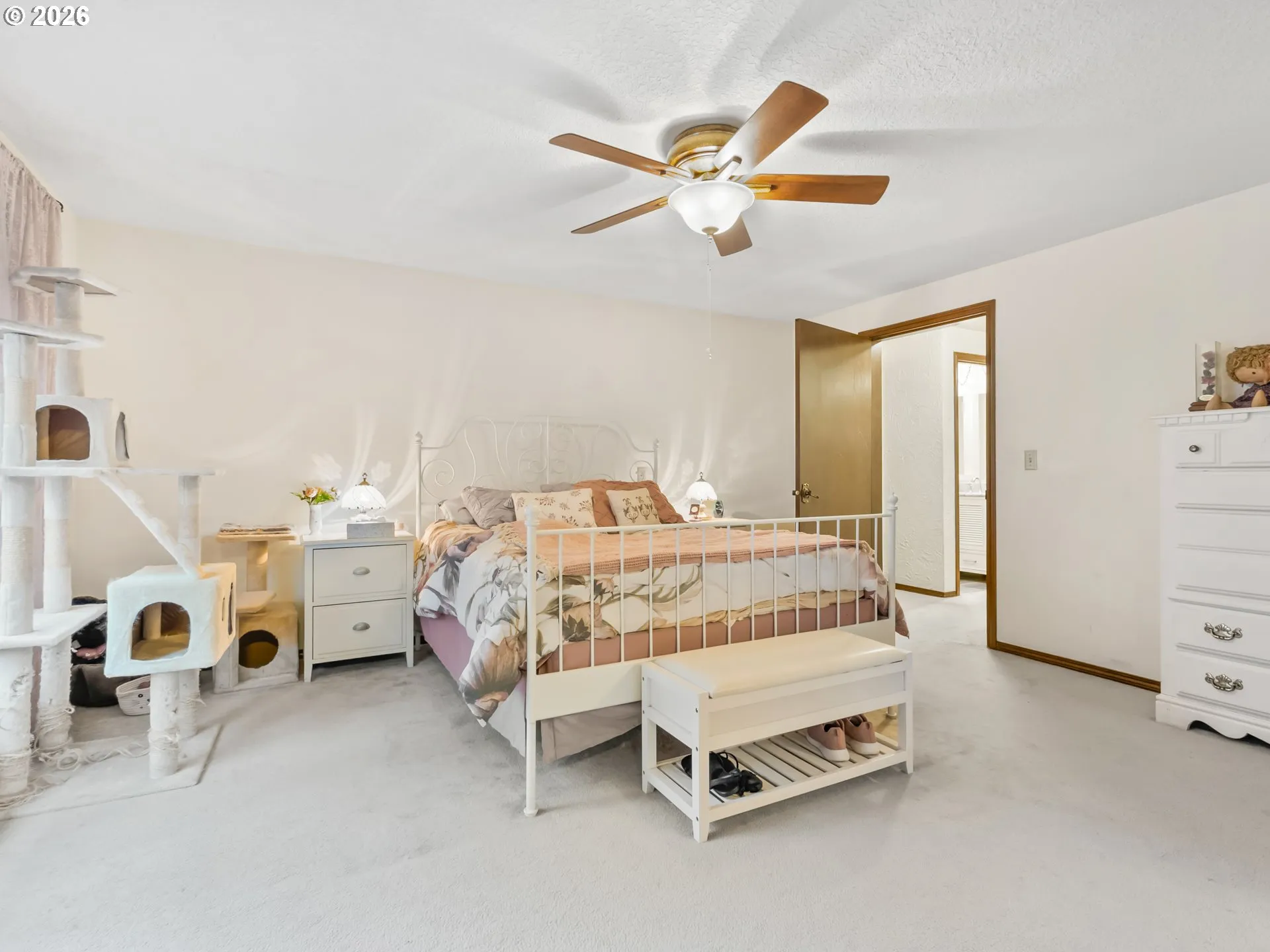 Bedroom-Ceiling Fan