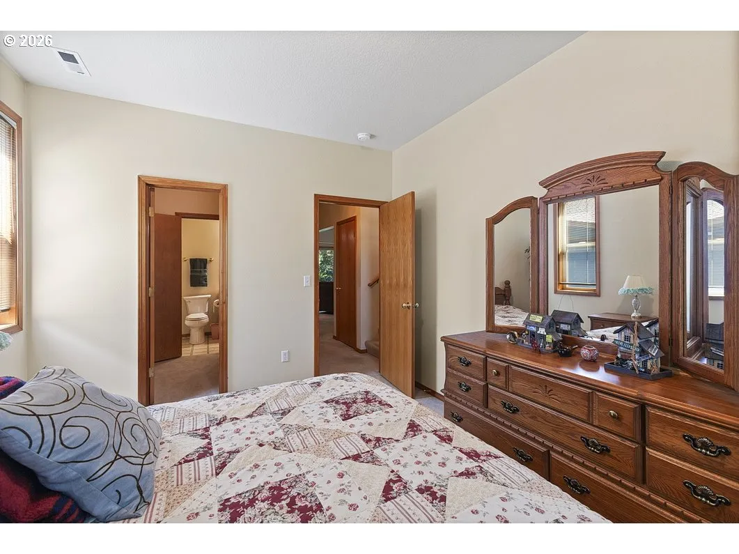 Bedroom, Primary-Walk-In Closet