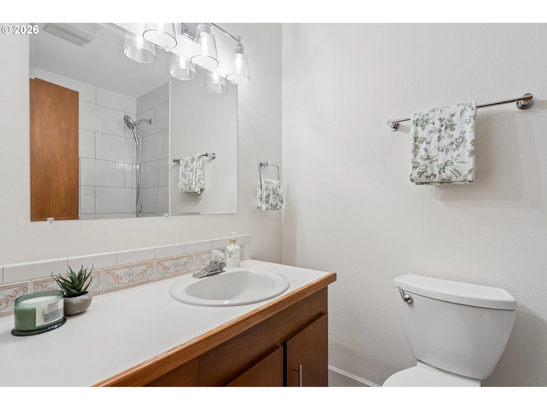 Bathroom-Hall