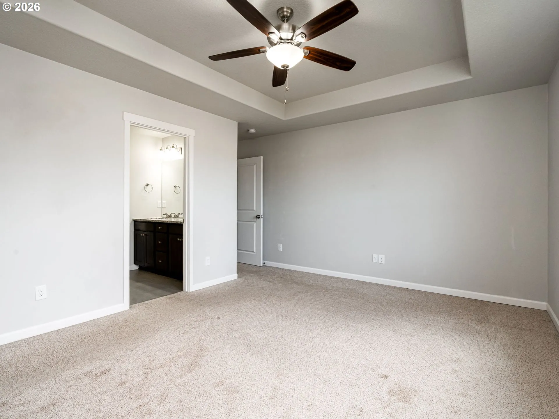 Bedroom, Primary-Ceiling Fan