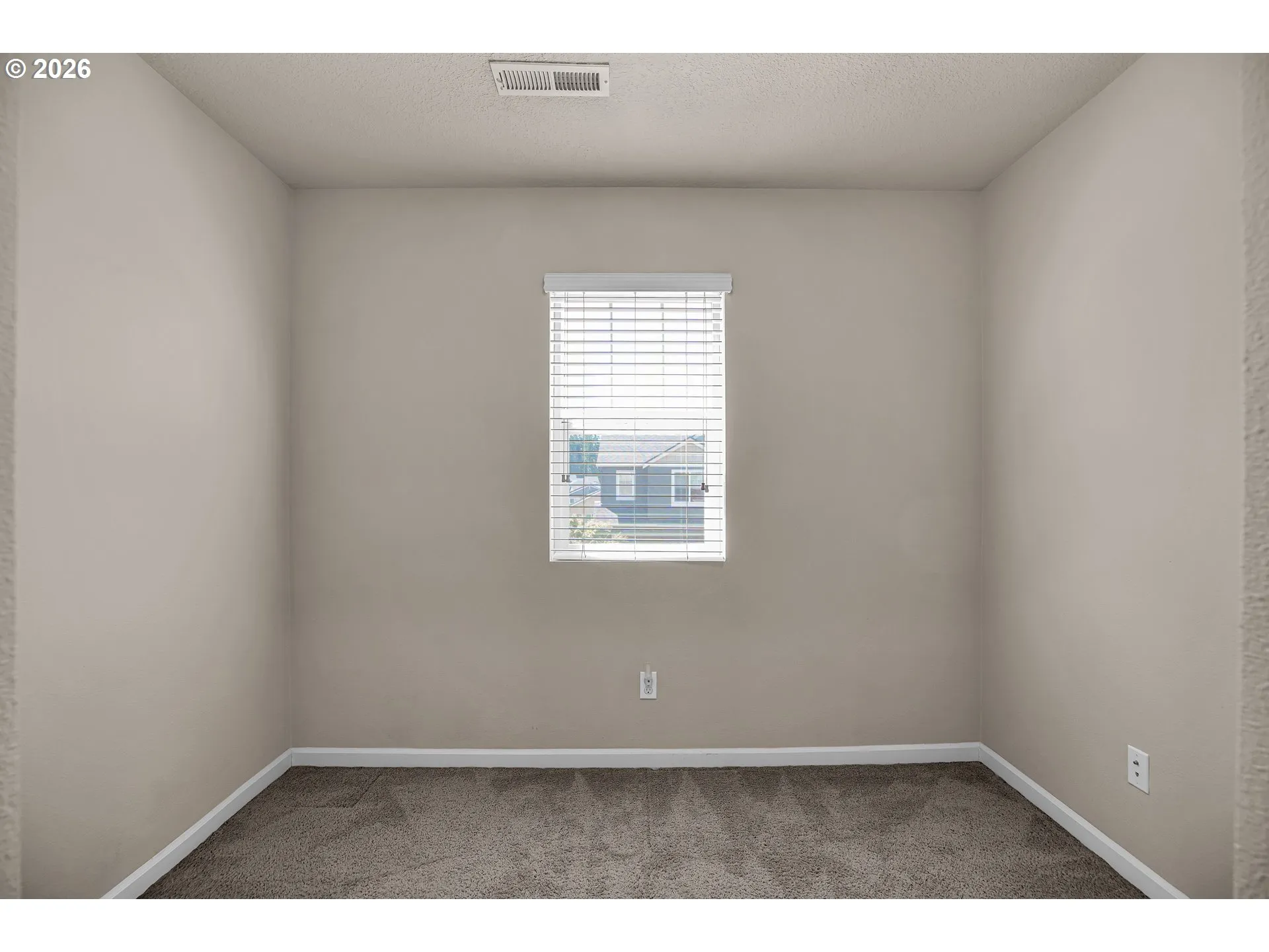 Den/Office-Upper