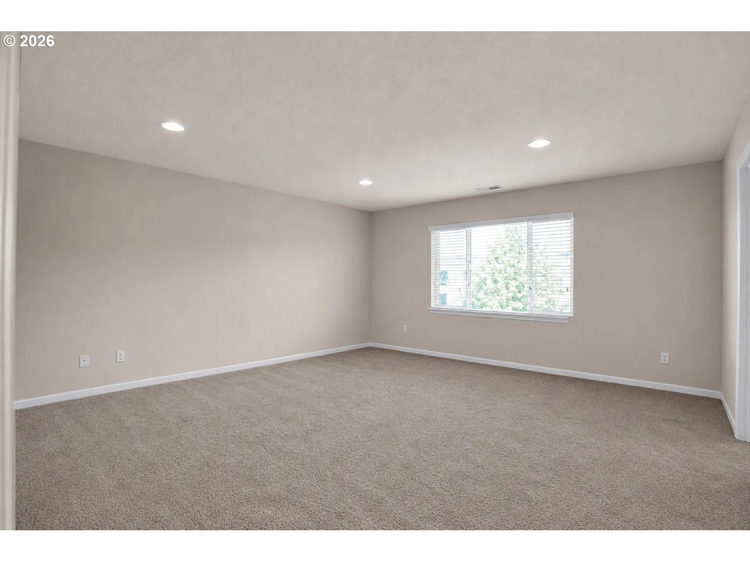 Bedroom, Primary
