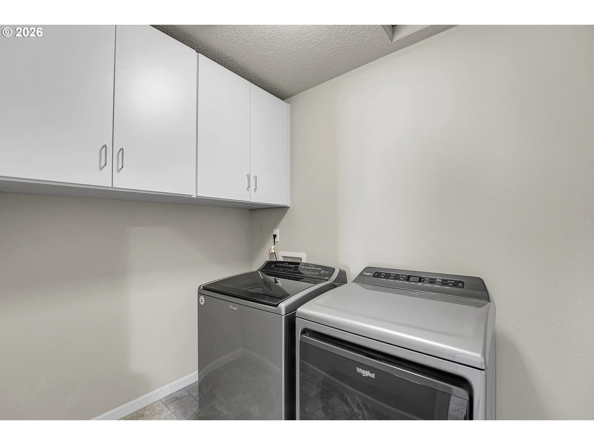Laundry-Upper