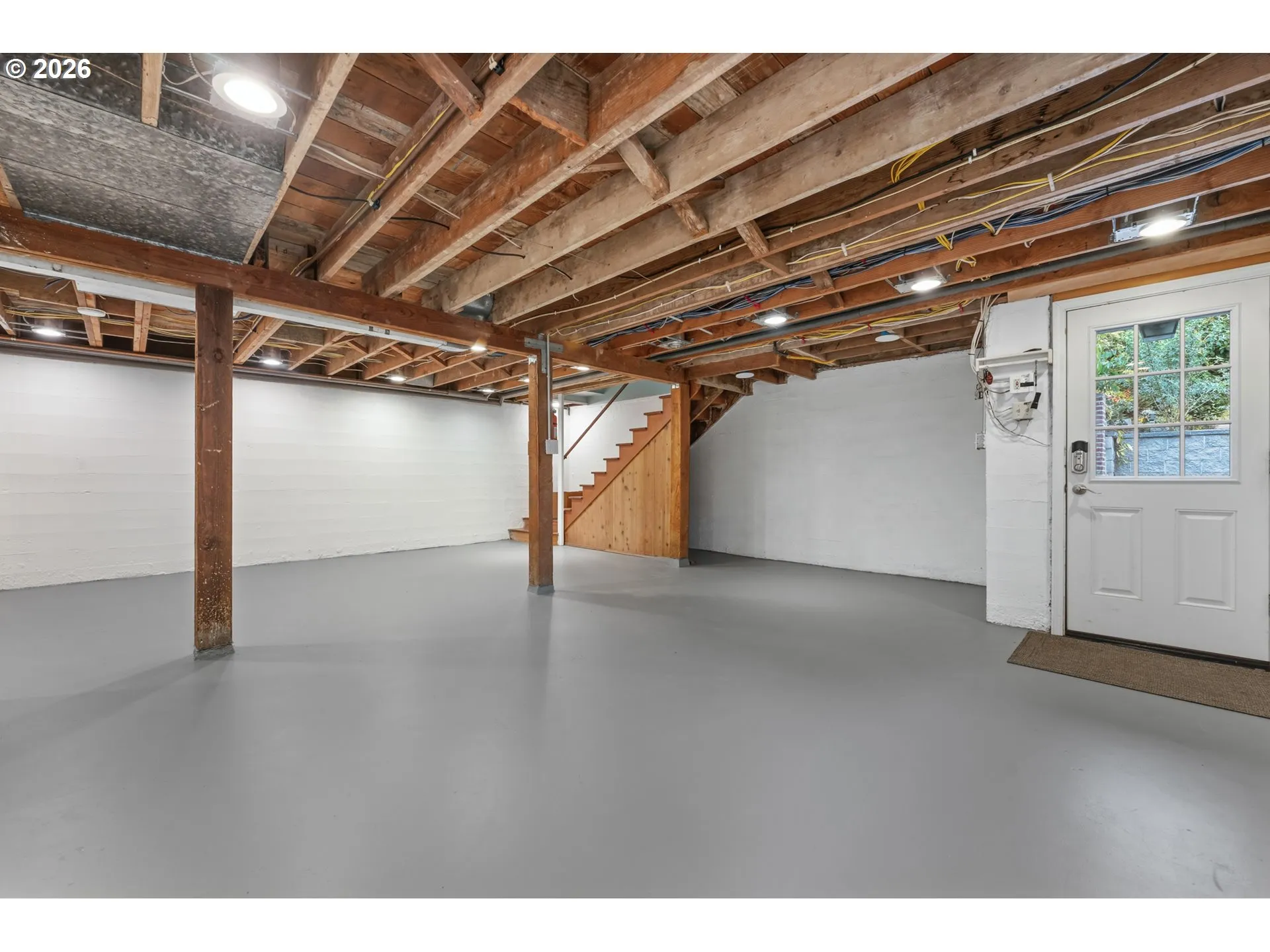 Basement-Unfinished