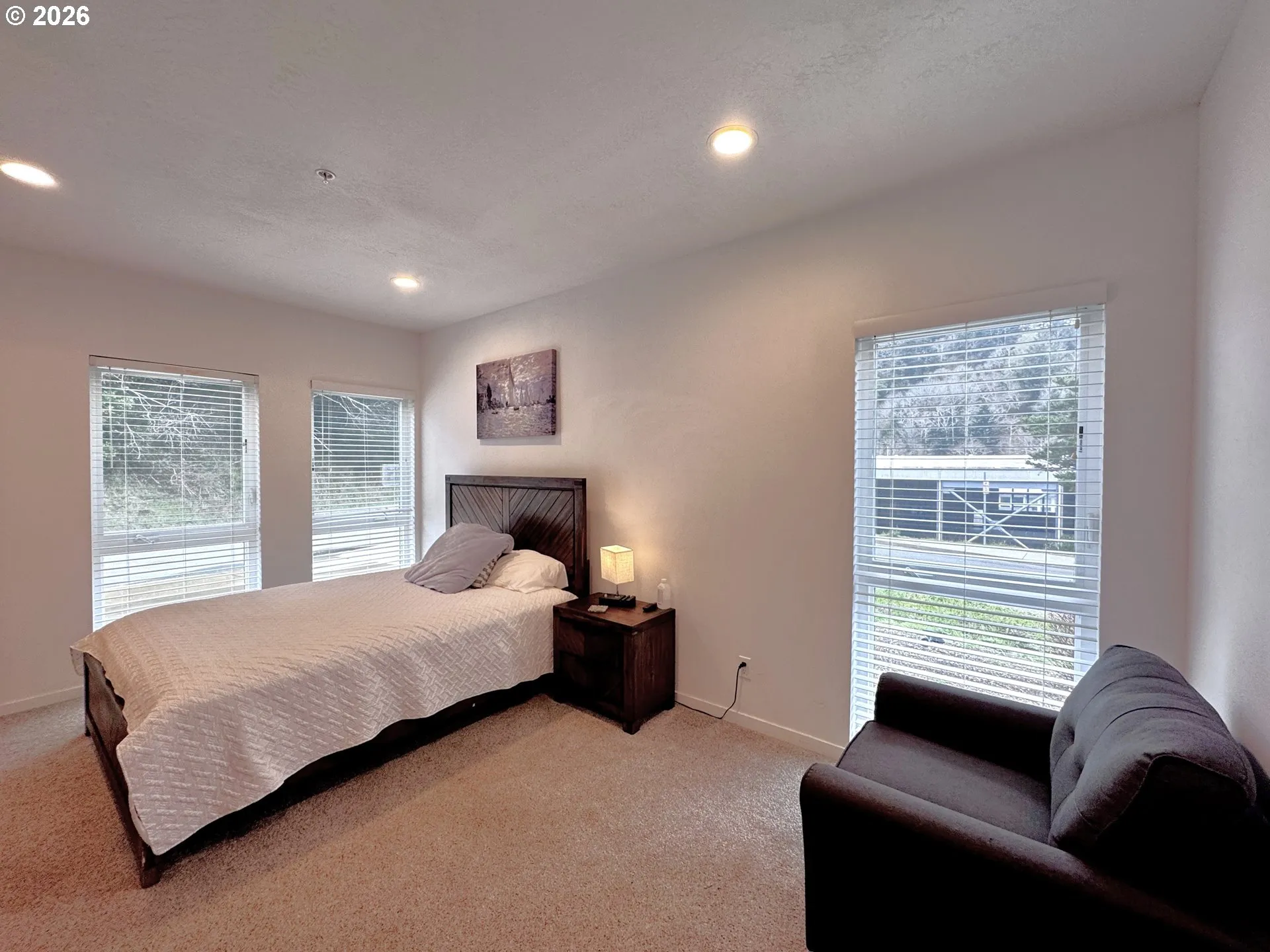 Bedroom, Primary