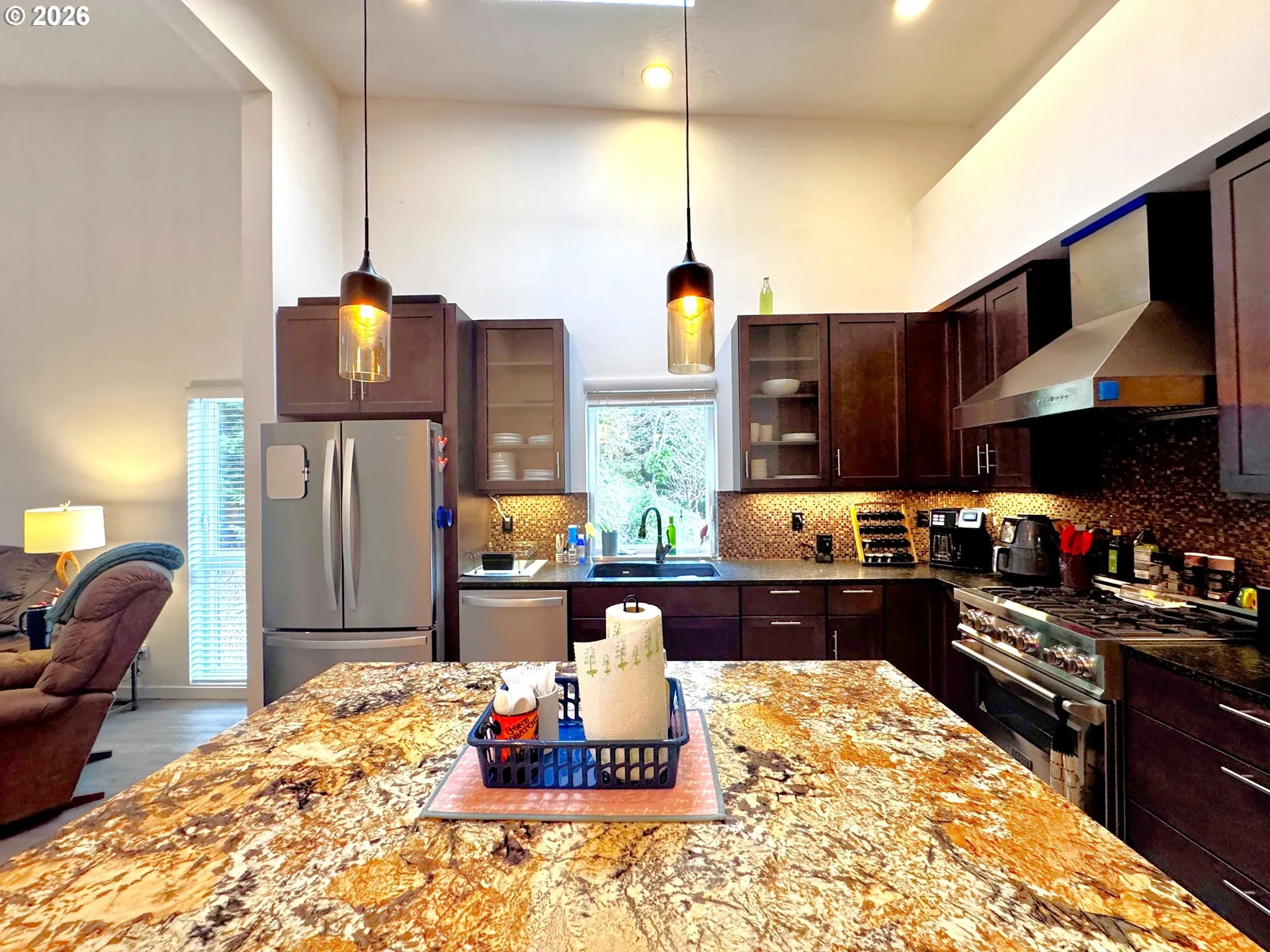 Kitchen-Island
