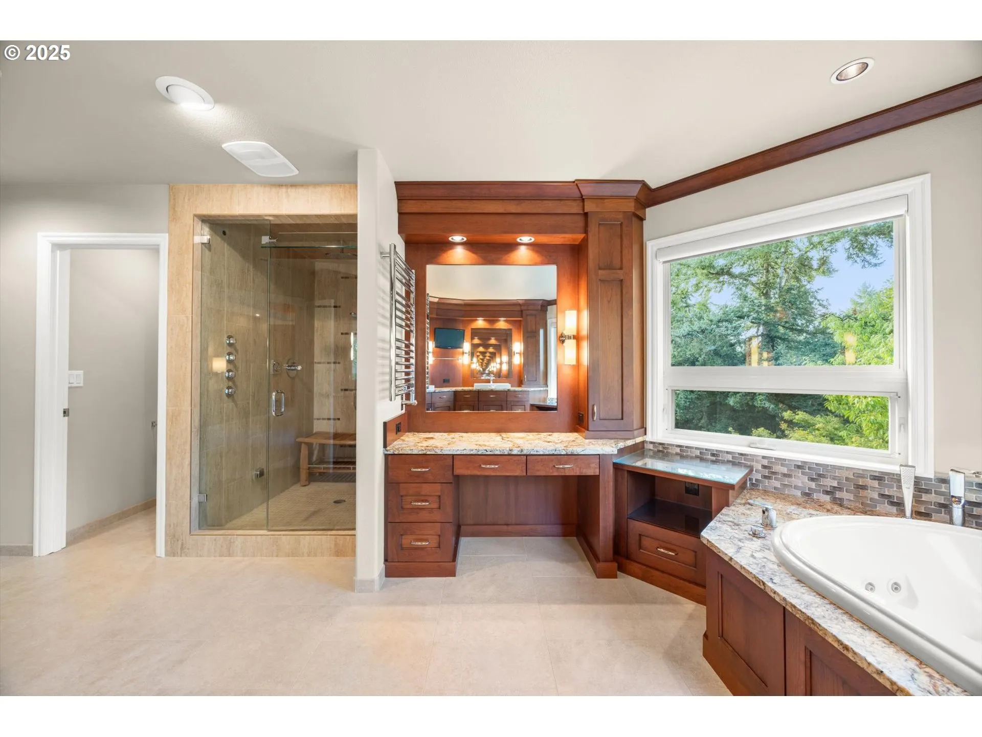Primary Bedroom-Attached Bathroom