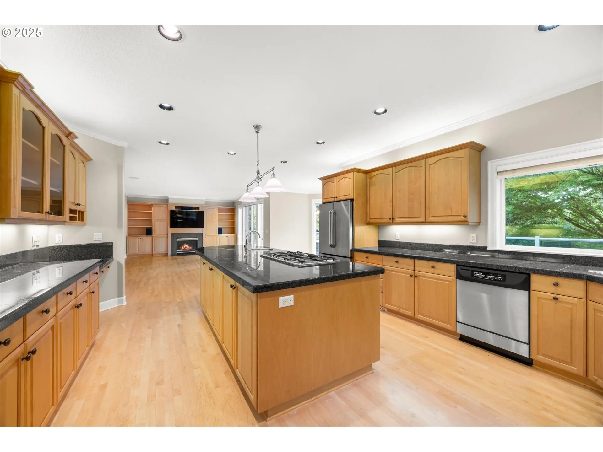 Kitchen-Island