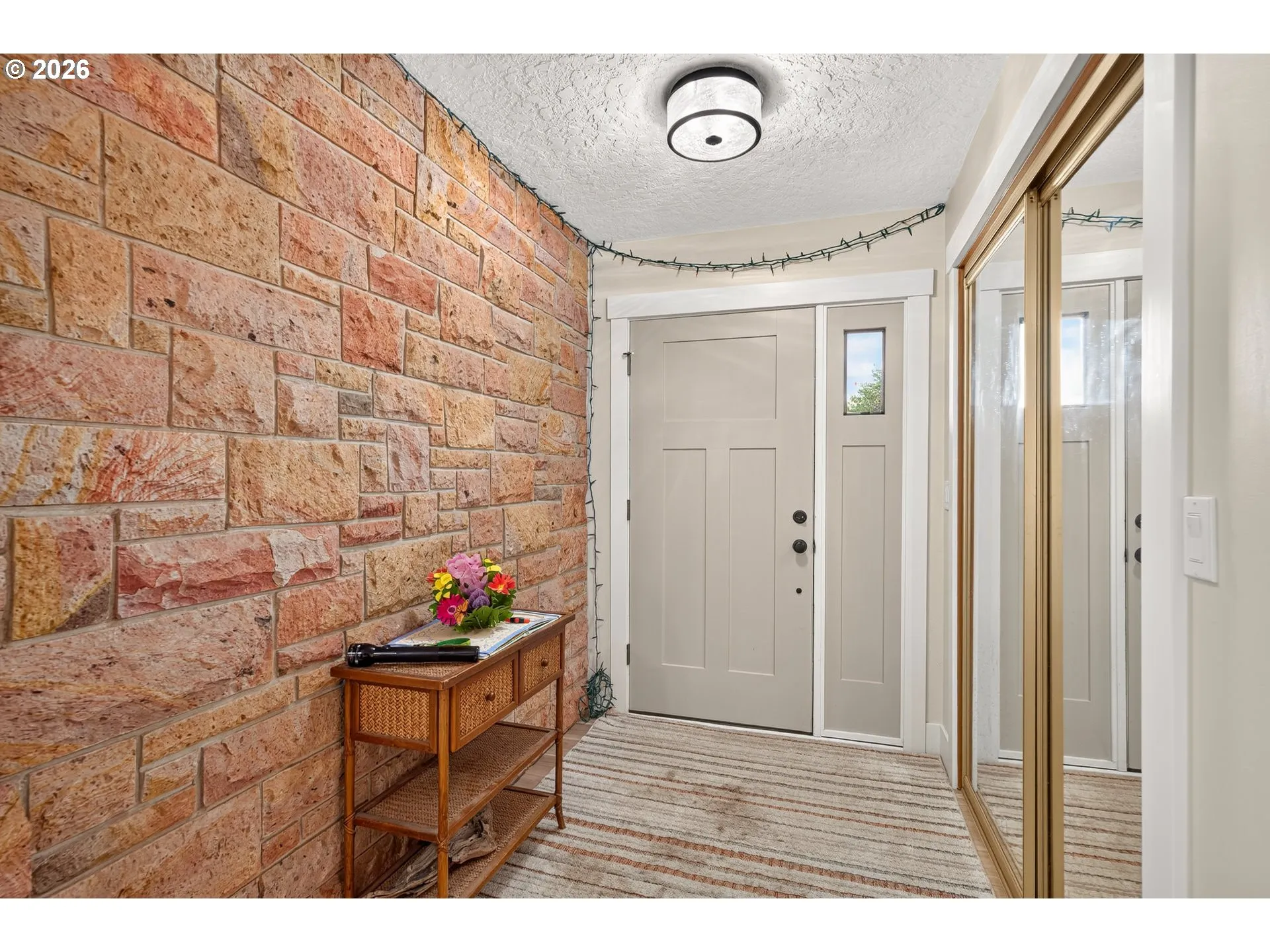 Entrance/Foyer