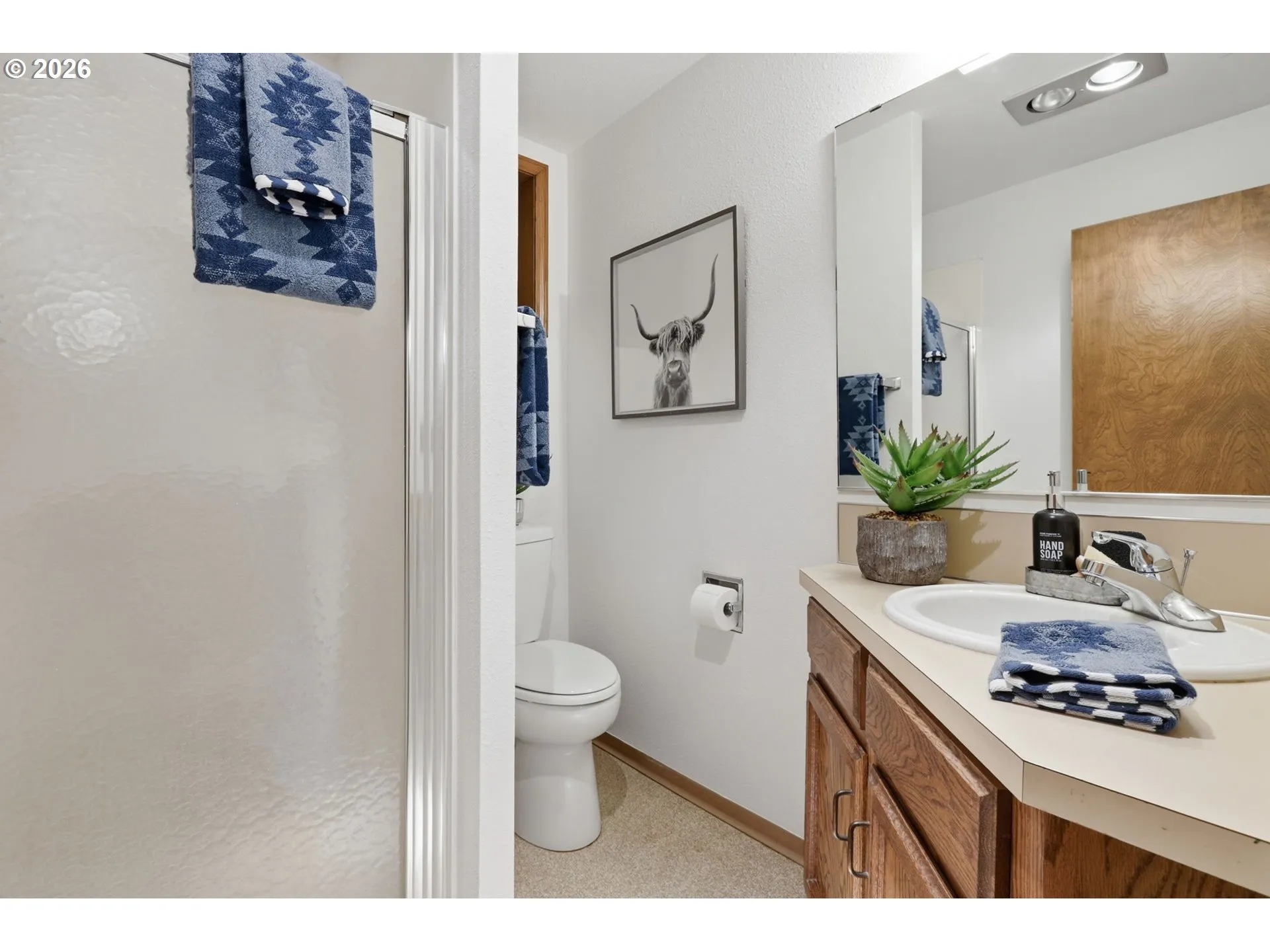 Bathroom, Attached-Lower