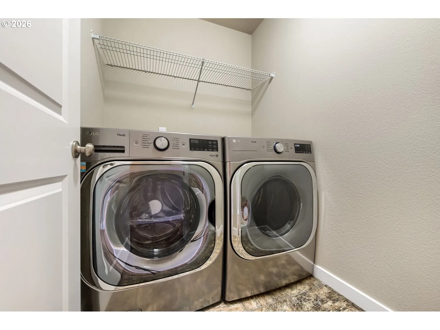 Laundry-Upper