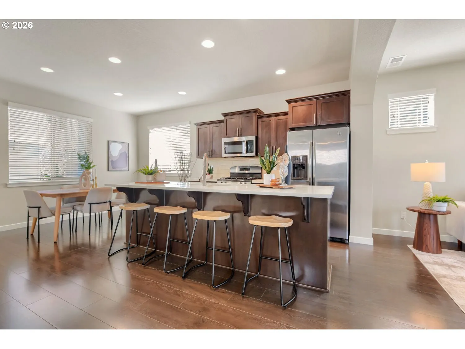 Kitchen/Dining Room-Island