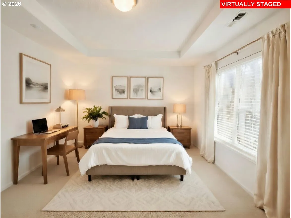 Bedroom, Owner's Suite-Upper