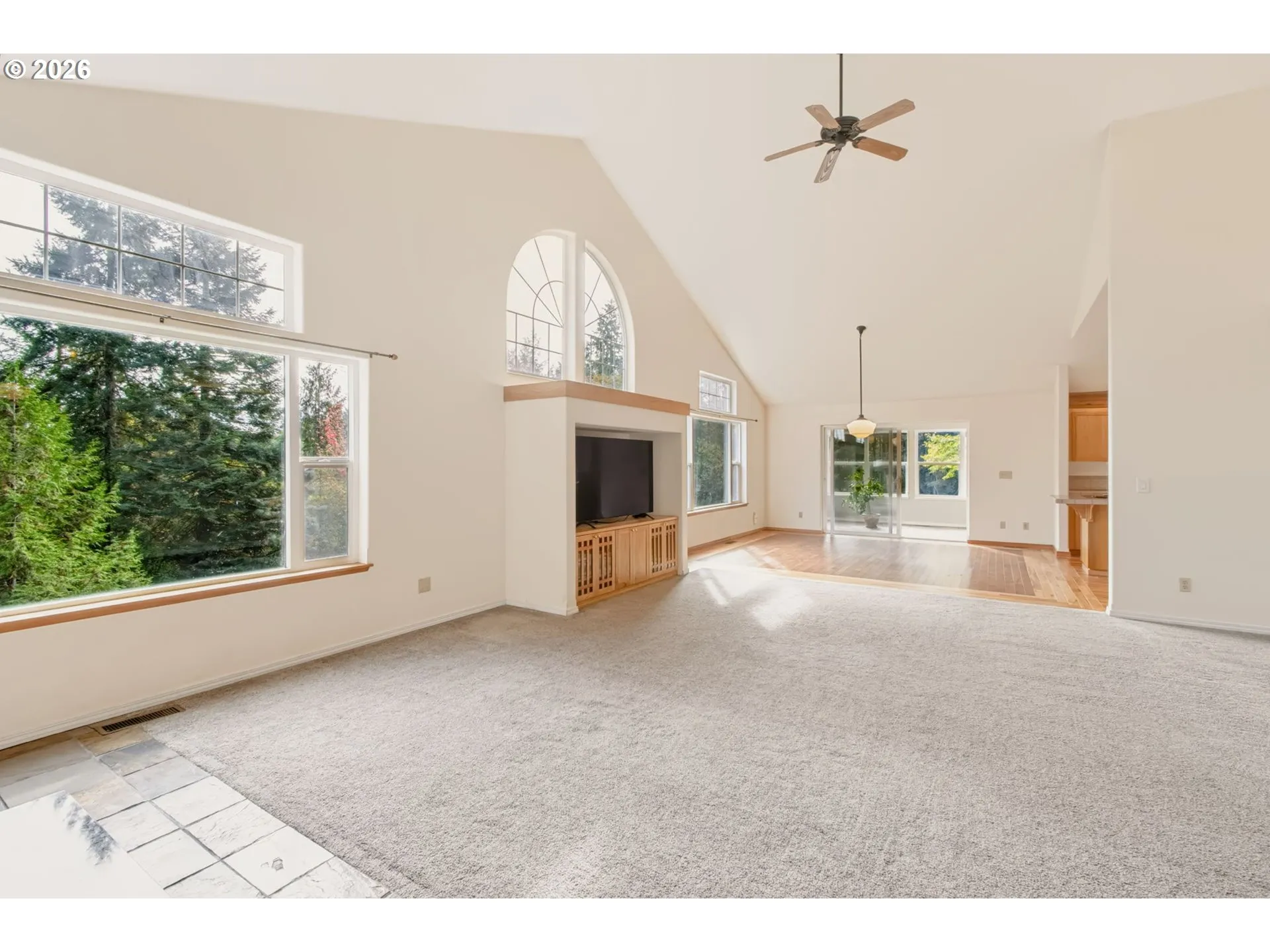 Living Room/Dining Room