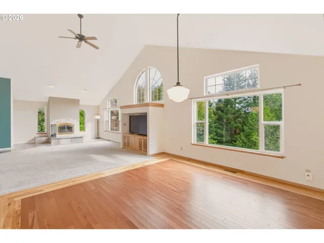 Living Room/Dining Room