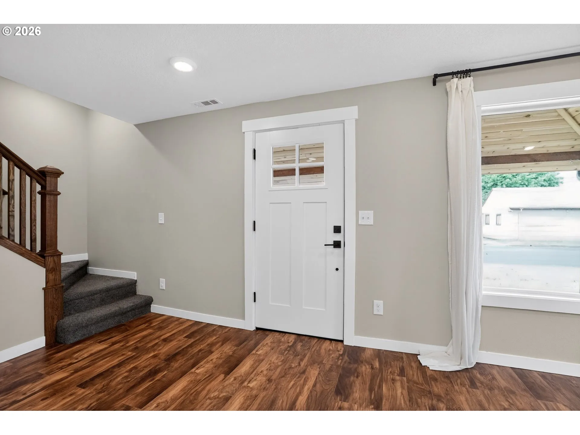 Entrance/Foyer